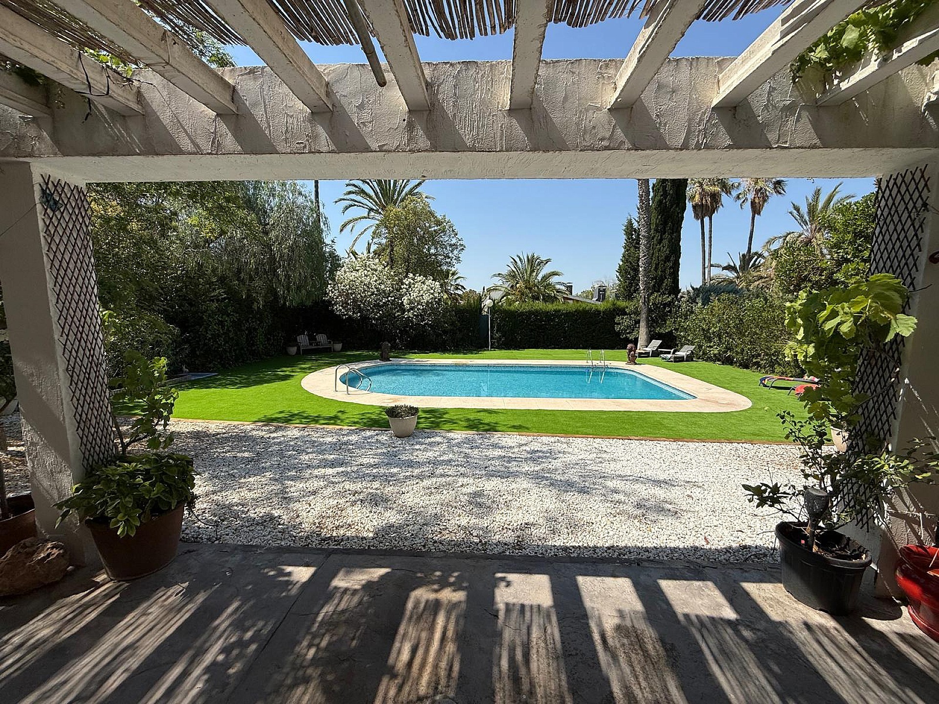 Resale - 4 Bedroom 3 Bathroom Villa in Petrer - - Alicante Resale - 4 Bedroom 3 Bathroom Villa in Petrer - - Alicante