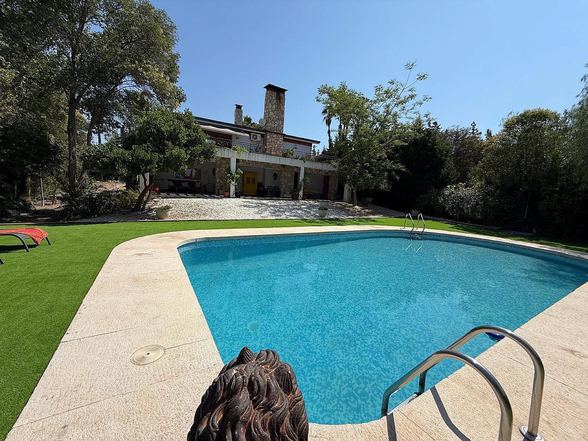 Resale - 4 Bedroom 3 Bathroom Villa in Petrer - - Alicante Resale - 4 Bedroom 3 Bathroom Villa in Petrer - - Alicante