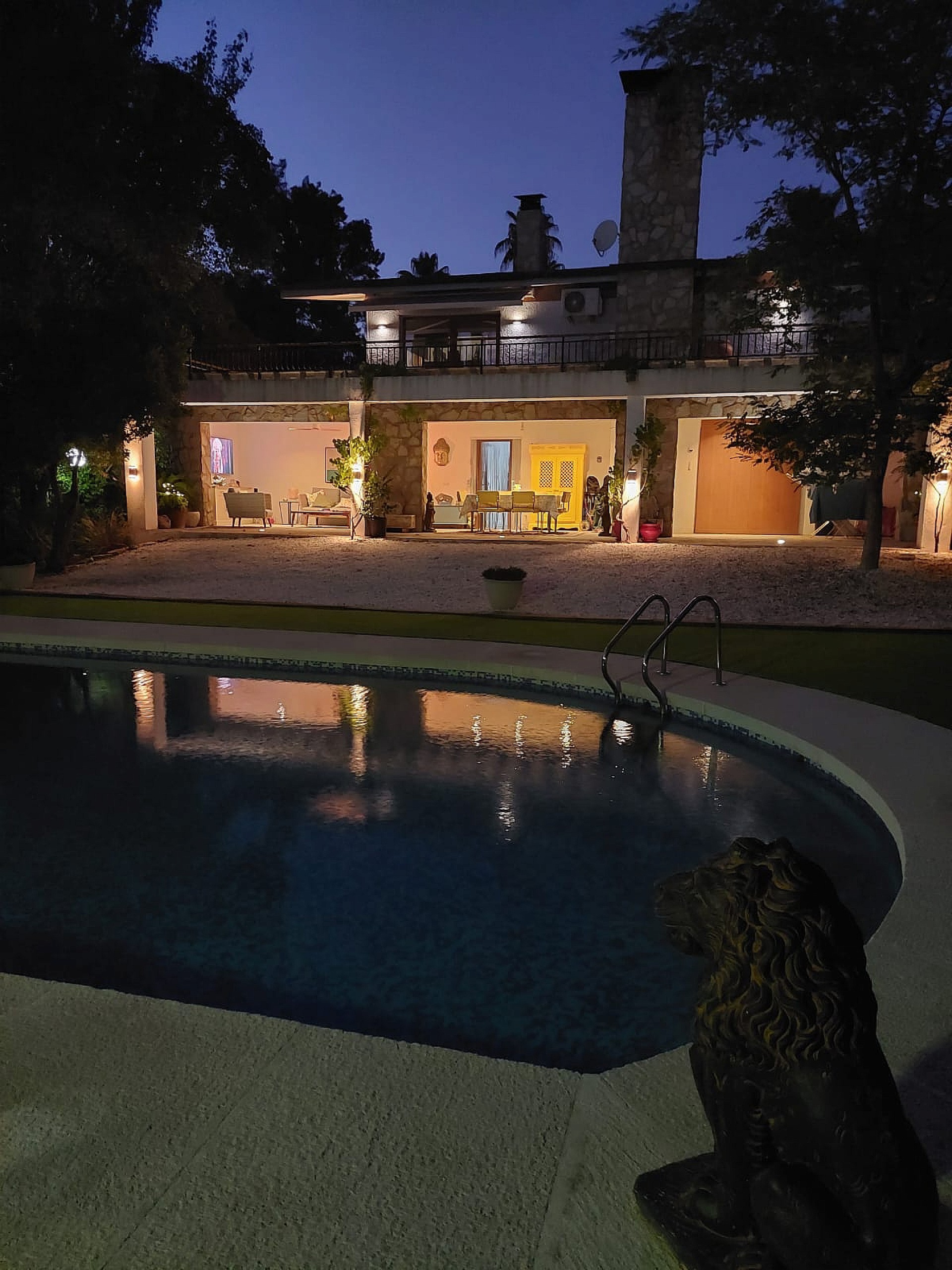 Resale - 4 Bedroom 3 Bathroom Villa in Petrer - - Alicante Resale - 4 Bedroom 3 Bathroom Villa in Petrer - - Alicante