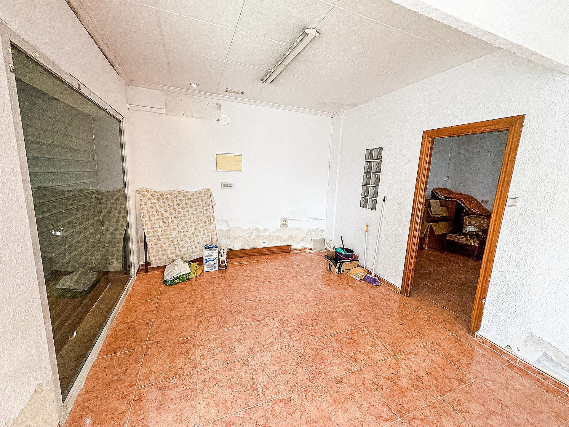 Resale - 4 Bedroom 2 Bathroom Townhouse in Elda - - Alicante Resale - 4 Bedroom 2 Bathroom Townhouse in Elda - - Alicante