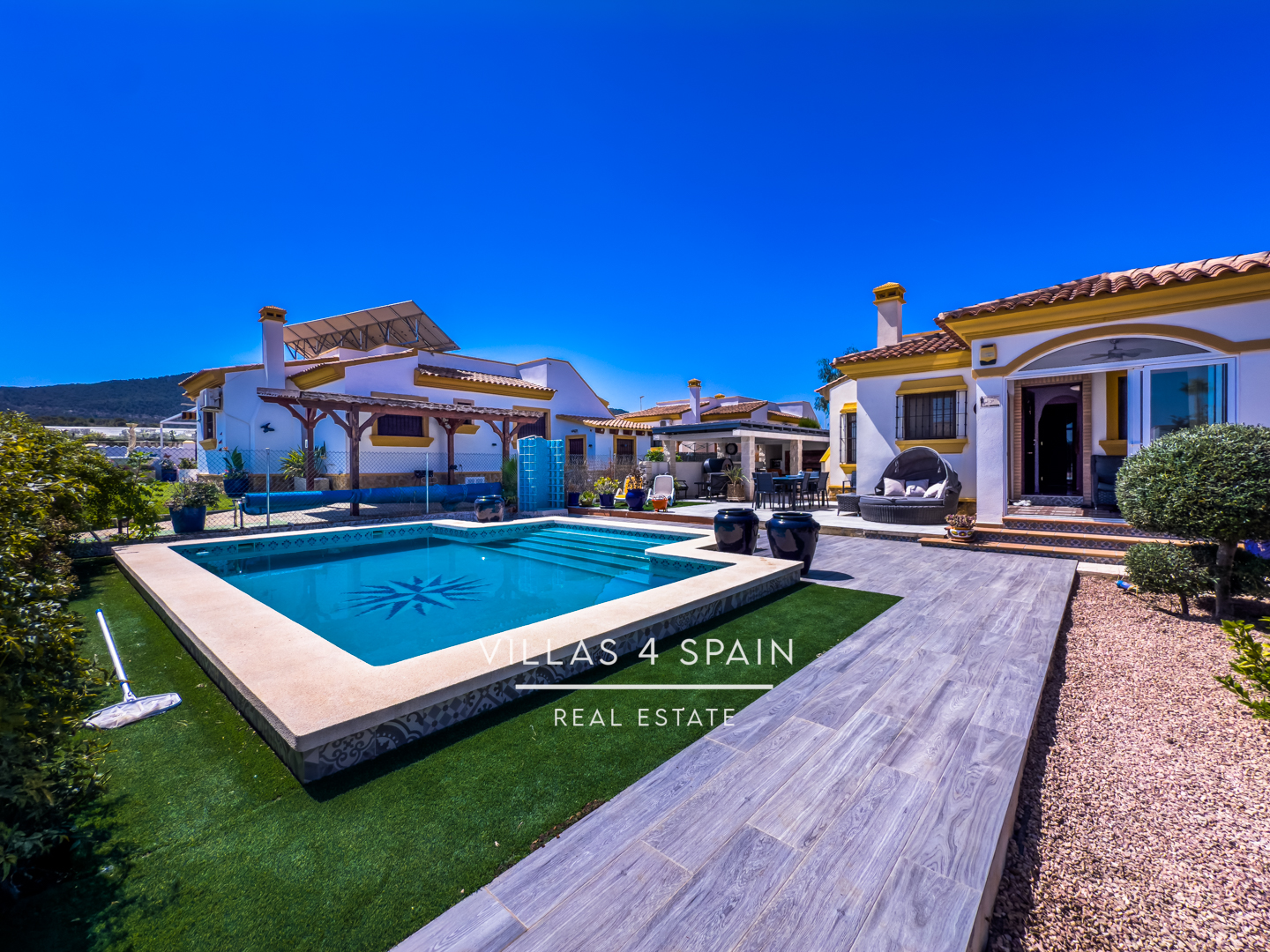 Resale - 2 Bed 2 Bath Renovated Villa with Private pool and parking in Hondon de los Frailes - av. de Alicante - Alicante Resale - 2 Bed 2 Bath Renovated Villa with Private pool and parking in Hondon de los Frailes - av. de Alicante - Alicante