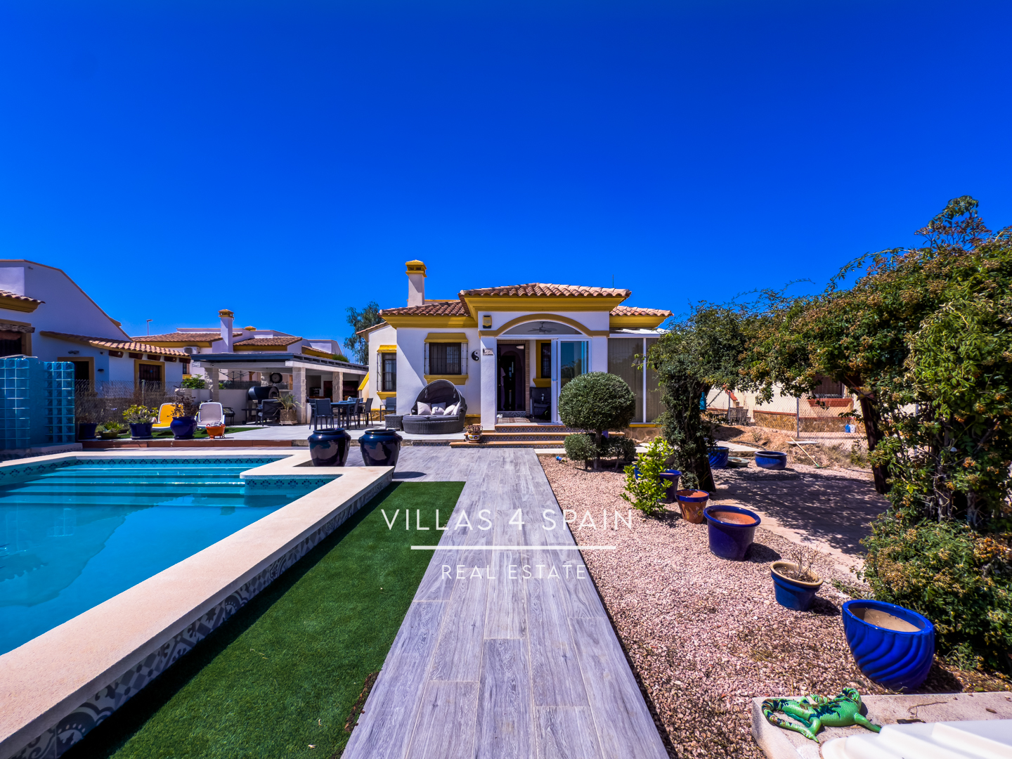 Resale - 2 Bed 2 Bath Renovated Villa with Private pool and parking in Hondon de los Frailes - av. de Alicante - Alicante Resale - 2 Bed 2 Bath Renovated Villa with Private pool and parking in Hondon de los Frailes - av. de Alicante - Alicante