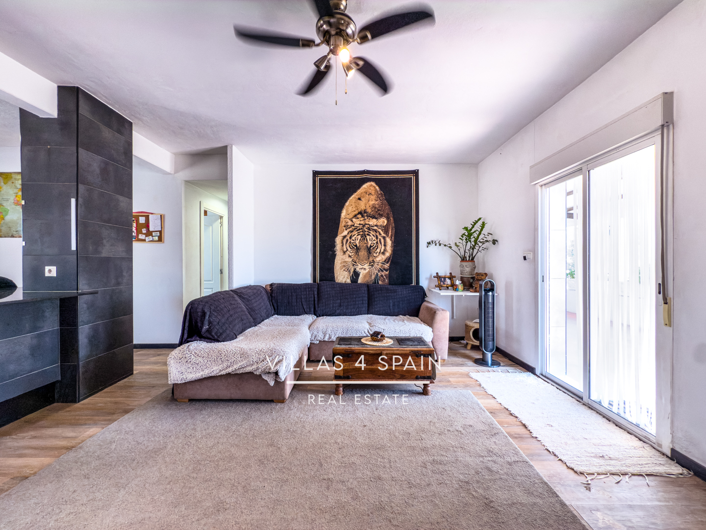 Resale - 2 Bed 2 Bath Country Villa with 16.550m2 plot in Sax - calle garcilaso - Alicante Resale - 2 Bed 2 Bath Country Villa with 16.550m2 plot in Sax - calle garcilaso - Alicante