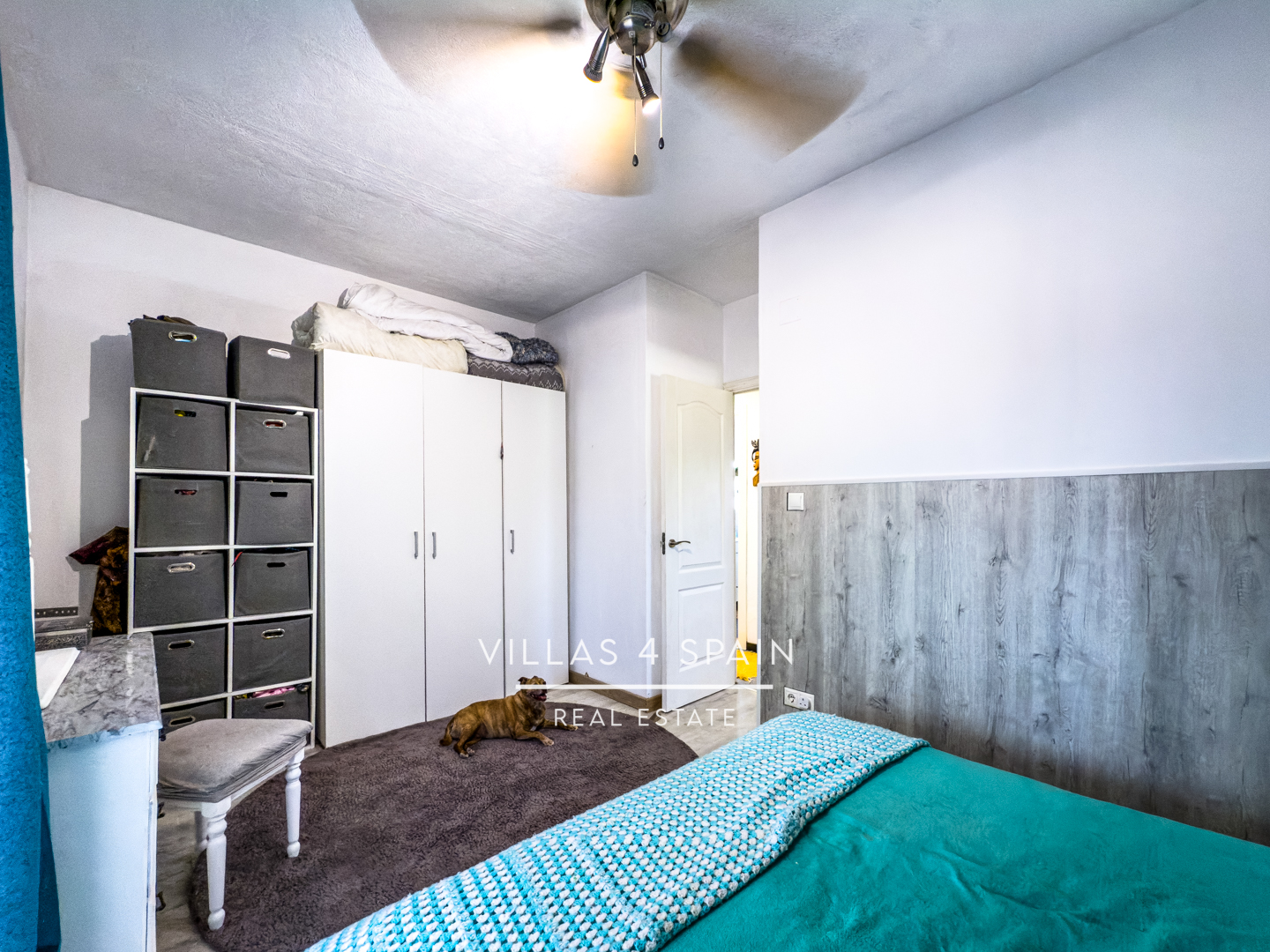 Resale - 2 Bed 2 Bath Country Villa with 16.550m2 plot in Sax - calle garcilaso - Alicante Resale - 2 Bed 2 Bath Country Villa with 16.550m2 plot in Sax - calle garcilaso - Alicante