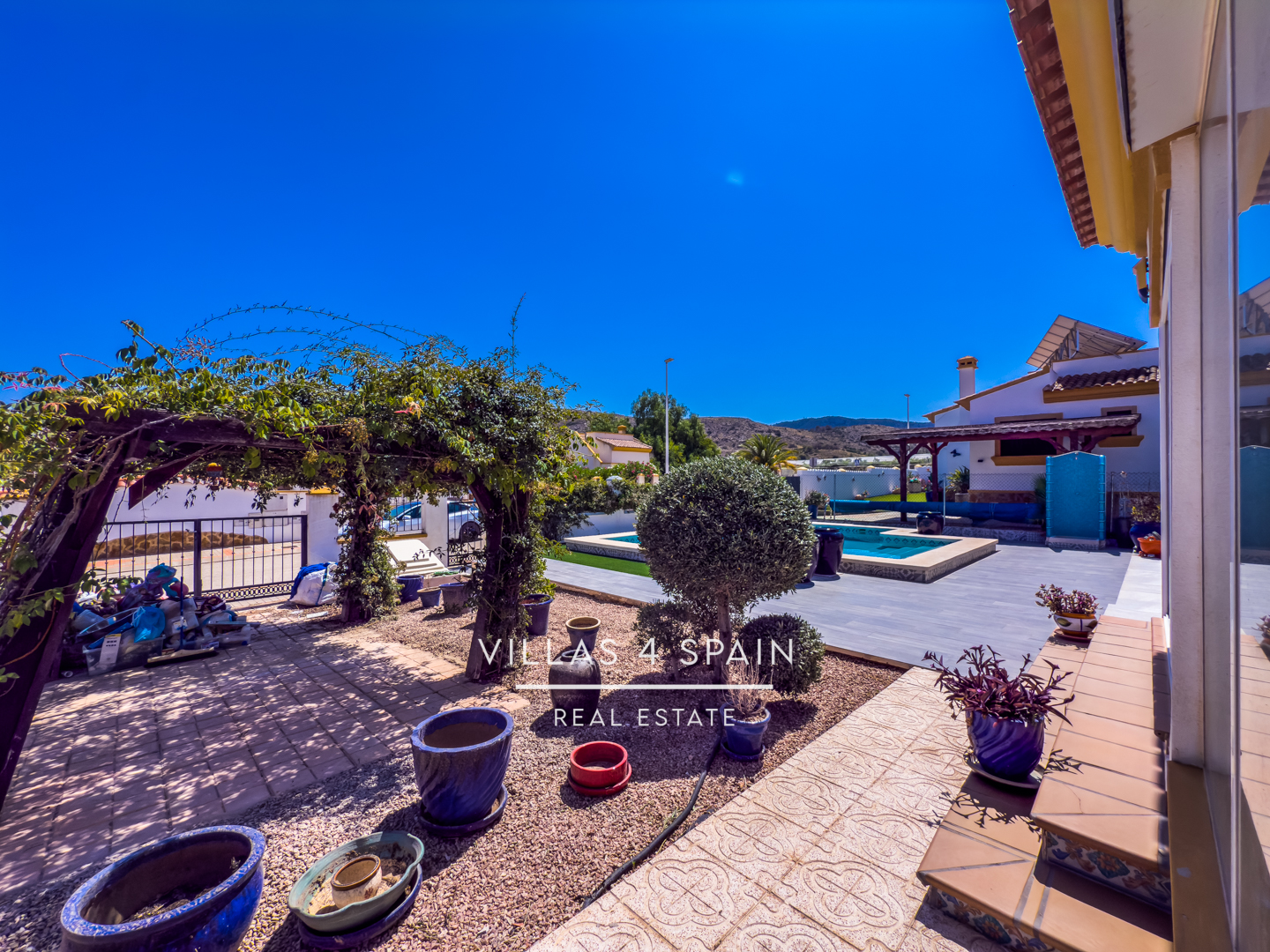 Resale - 2 Bed 2 Bath Renovated Villa with Private pool and parking in Hondon de los Frailes - av. de Alicante - Alicante Resale - 2 Bed 2 Bath Renovated Villa with Private pool and parking in Hondon de los Frailes - av. de Alicante - Alicante