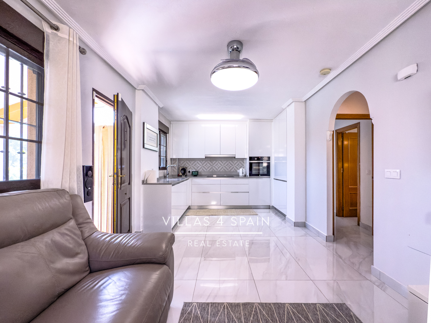 Resale - 2 Bed 2 Bath Renovated Villa with Private pool and parking in Hondon de los Frailes - av. de Alicante - Alicante Resale - 2 Bed 2 Bath Renovated Villa with Private pool and parking in Hondon de los Frailes - av. de Alicante - Alicante