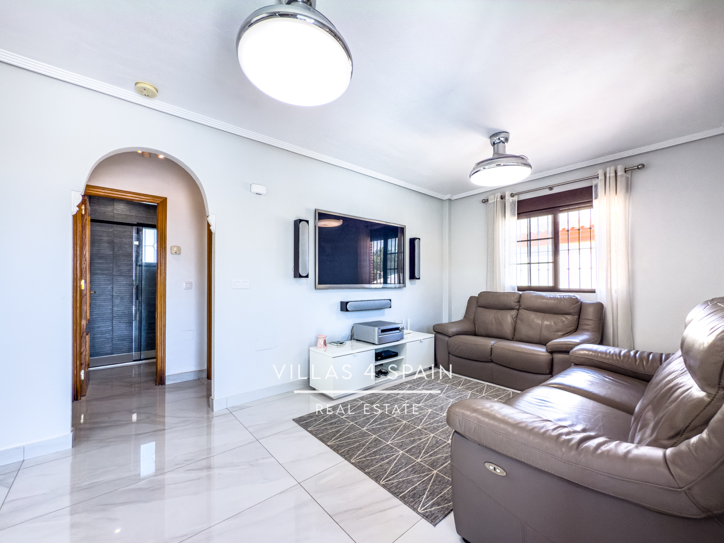 Resale - 2 Bed 2 Bath Renovated Villa with Private pool and parking in Hondon de los Frailes - av. de Alicante - Alicante Resale - 2 Bed 2 Bath Renovated Villa with Private pool and parking in Hondon de los Frailes - av. de Alicante - Alicante