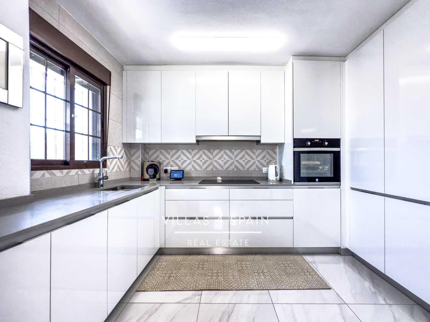 Resale - 2 Bed 2 Bath Renovated Villa with Private pool and parking in Hondon de los Frailes - av. de Alicante - Alicante Resale - 2 Bed 2 Bath Renovated Villa with Private pool and parking in Hondon de los Frailes - av. de Alicante - Alicante