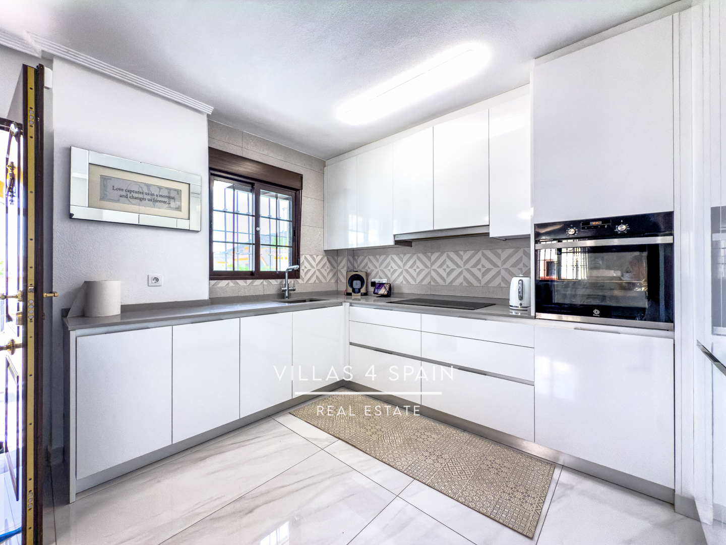Resale - 2 Bed 2 Bath Renovated Villa with Private pool and parking in Hondon de los Frailes - av. de Alicante - Alicante Resale - 2 Bed 2 Bath Renovated Villa with Private pool and parking in Hondon de los Frailes - av. de Alicante - Alicante