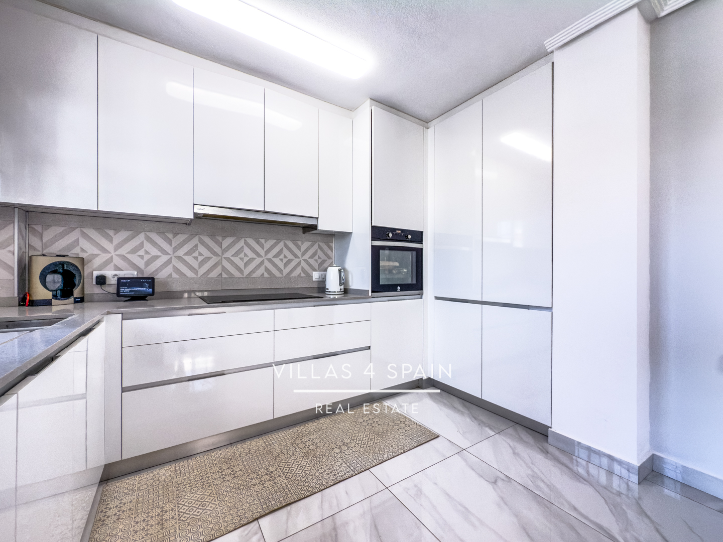 Resale - 2 Bed 2 Bath Renovated Villa with Private pool and parking in Hondon de los Frailes - av. de Alicante - Alicante Resale - 2 Bed 2 Bath Renovated Villa with Private pool and parking in Hondon de los Frailes - av. de Alicante - Alicante
