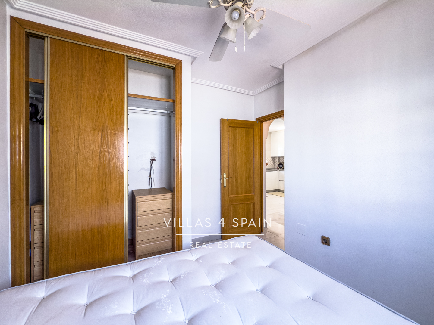 Resale - 2 Bed 2 Bath Renovated Villa with Private pool and parking in Hondon de los Frailes - av. de Alicante - Alicante Resale - 2 Bed 2 Bath Renovated Villa with Private pool and parking in Hondon de los Frailes - av. de Alicante - Alicante