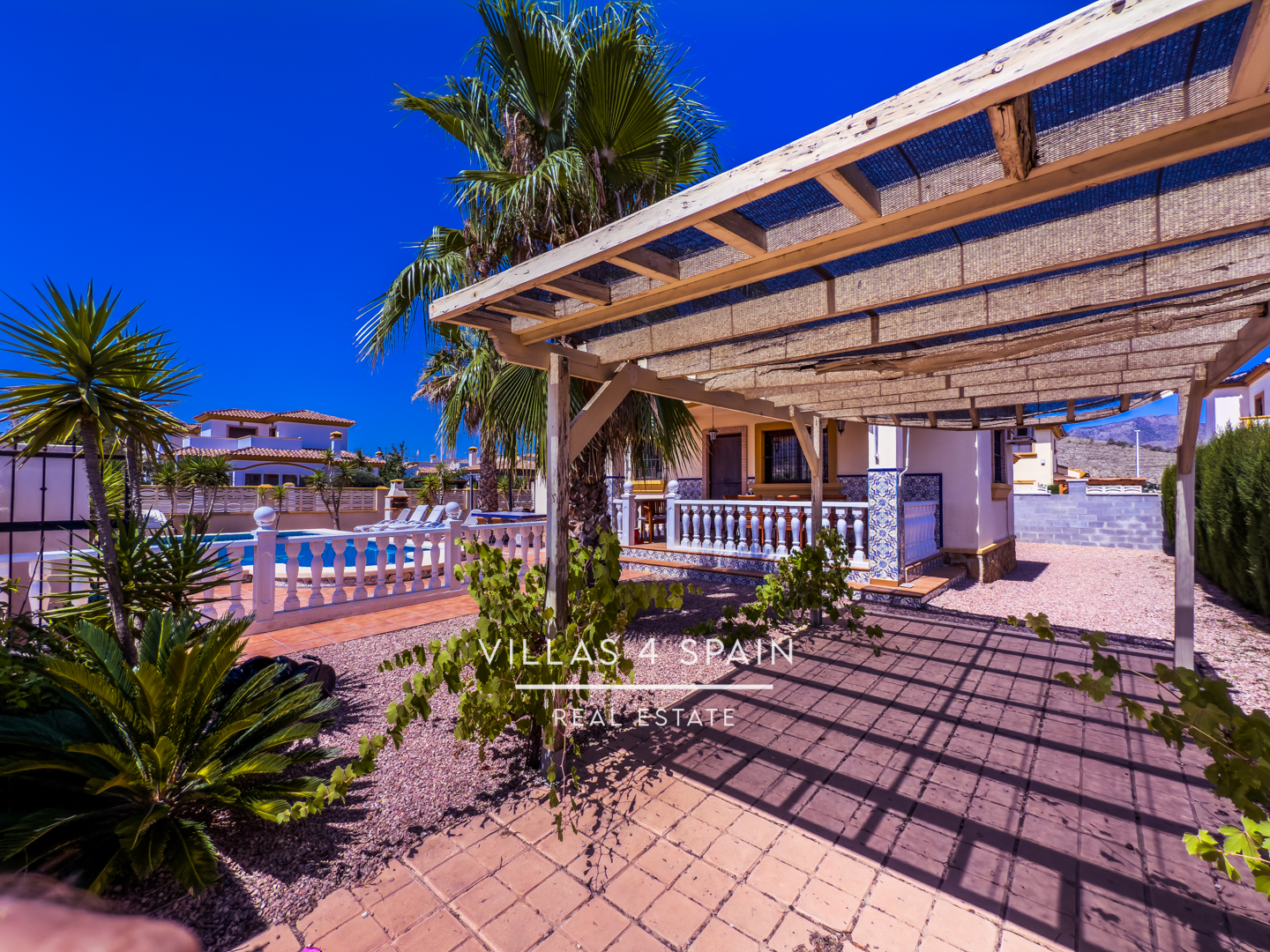 Resale - 3 Bed 2 Bath Villa with Private Pool and Parking in Hondon de los Frailes - Av. de Alicante - Alicante Resale - 3 Bed 2 Bath Villa with Private Pool and Parking in Hondon de los Frailes - Av. de Alicante - Alicante