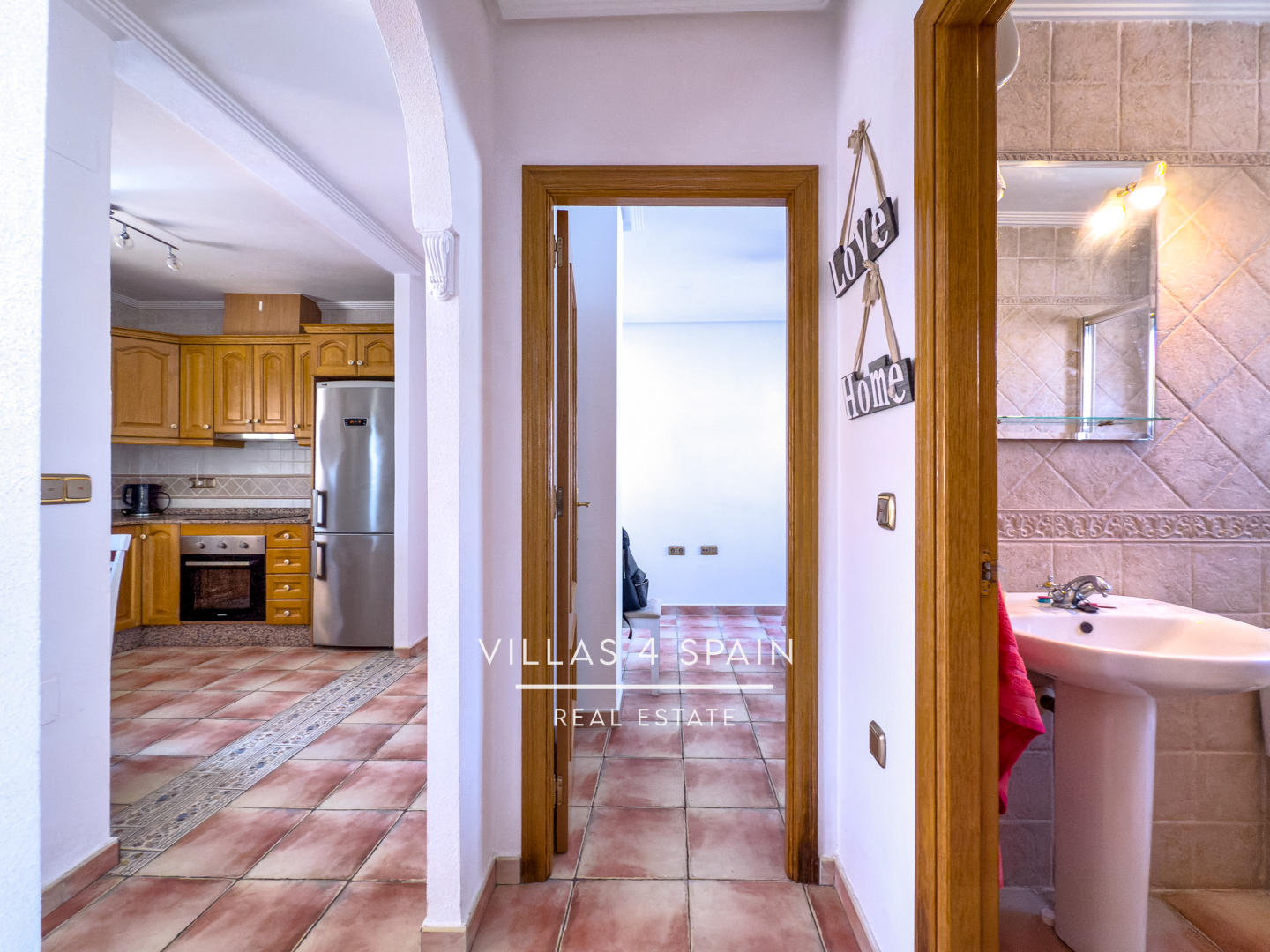 Resale - 3 Bed 2 Bath Villa with Private Pool and Parking in Hondon de los Frailes - Av. de Alicante - Alicante Resale - 3 Bed 2 Bath Villa with Private Pool and Parking in Hondon de los Frailes - Av. de Alicante - Alicante