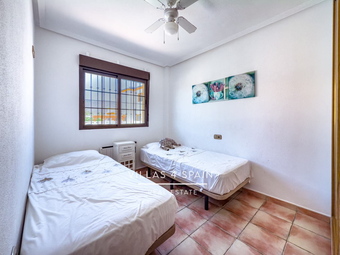 Resale - 3 Bed 2 Bath Villa with Private Pool and Parking in Hondon de los Frailes - Av. de Alicante - Alicante Resale - 3 Bed 2 Bath Villa with Private Pool and Parking in Hondon de los Frailes - Av. de Alicante - Alicante