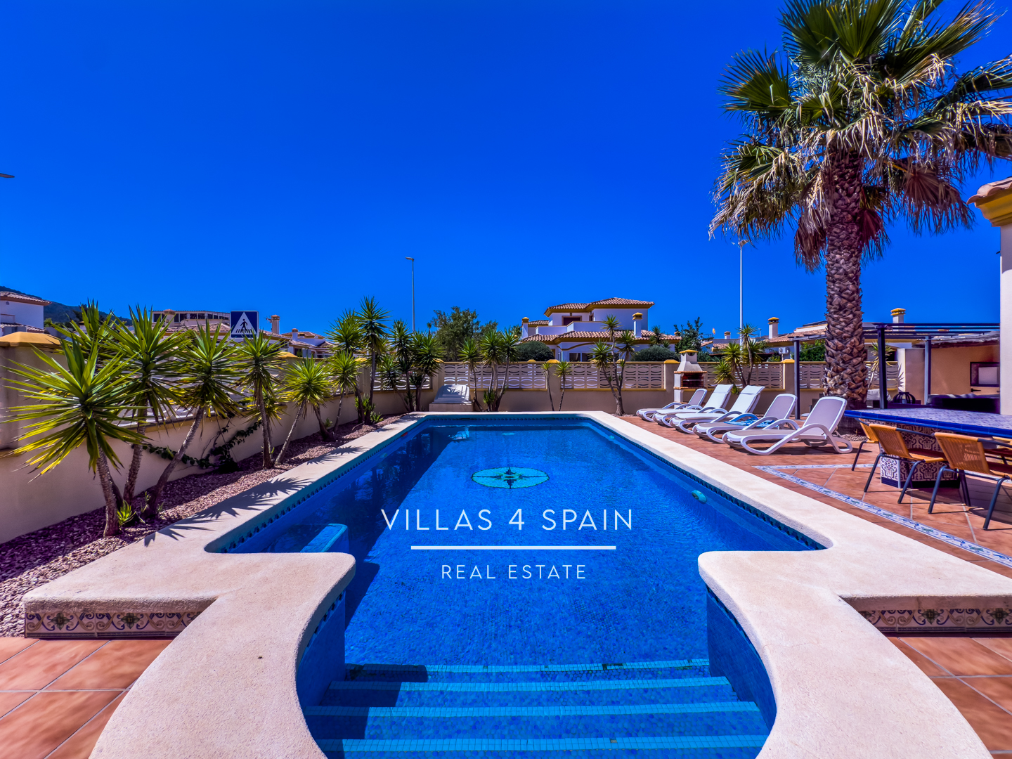 Resale - 3 Bed 2 Bath Villa with Private Pool and Parking in Hondon de los Frailes - Av. de Alicante - Alicante Resale - 3 Bed 2 Bath Villa with Private Pool and Parking in Hondon de los Frailes - Av. de Alicante - Alicante