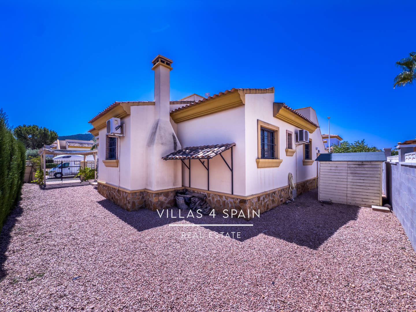 Resale - 3 Bed 2 Bath Villa with Private Pool and Parking in Hondon de los Frailes - Av. de Alicante - Alicante Resale - 3 Bed 2 Bath Villa with Private Pool and Parking in Hondon de los Frailes - Av. de Alicante - Alicante