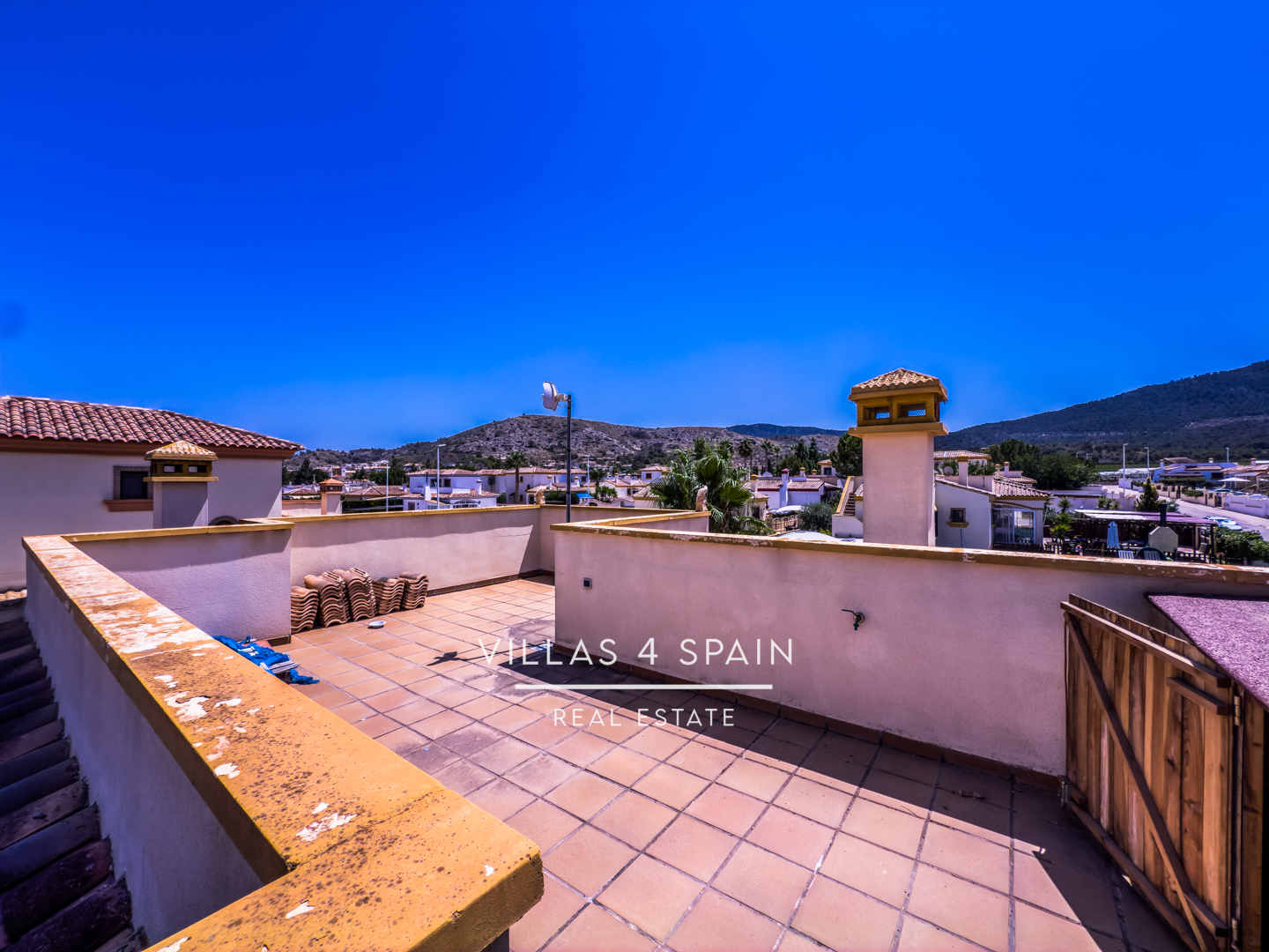 Resale - 3 Bed 2 Bath Villa with Private Pool and Parking in Hondon de los Frailes - Av. de Alicante - Alicante Resale - 3 Bed 2 Bath Villa with Private Pool and Parking in Hondon de los Frailes - Av. de Alicante - Alicante