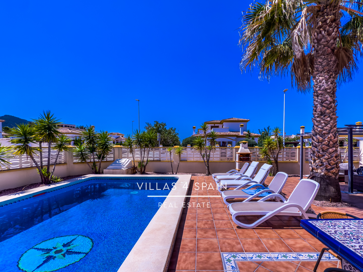 Resale - 3 Bed 2 Bath Villa with Private Pool and Parking in Hondon de los Frailes - Av. de Alicante - Alicante Resale - 3 Bed 2 Bath Villa with Private Pool and Parking in Hondon de los Frailes - Av. de Alicante - Alicante