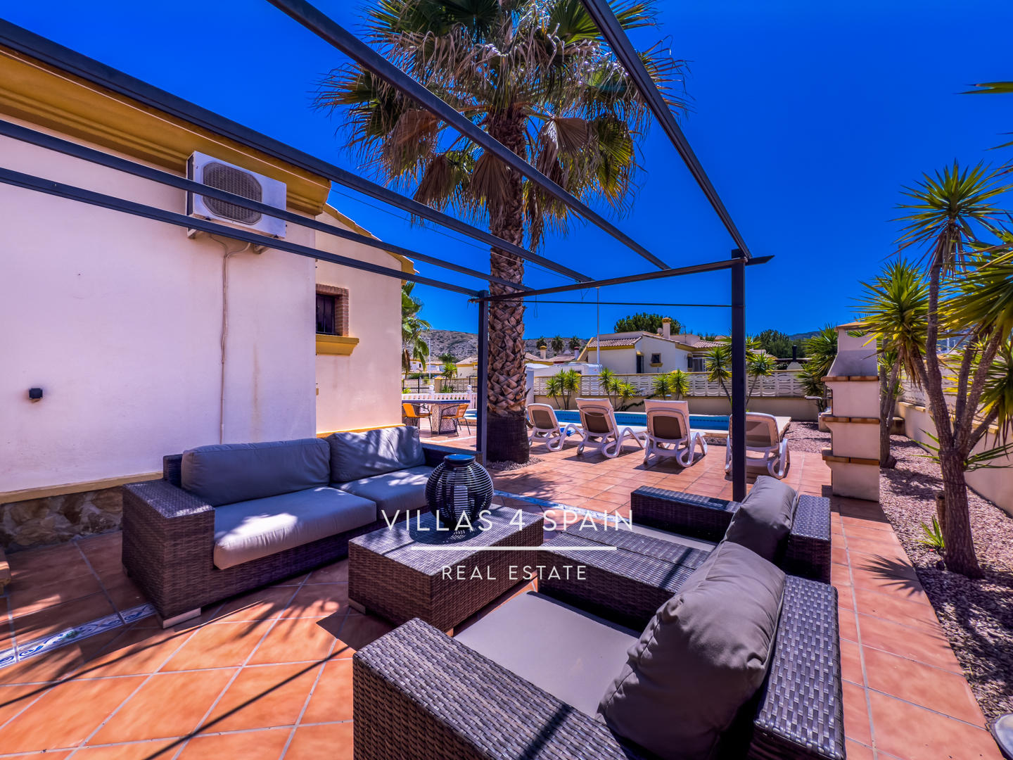 Resale - 3 Bed 2 Bath Villa with Private Pool and Parking in Hondon de los Frailes - Av. de Alicante - Alicante Resale - 3 Bed 2 Bath Villa with Private Pool and Parking in Hondon de los Frailes - Av. de Alicante - Alicante