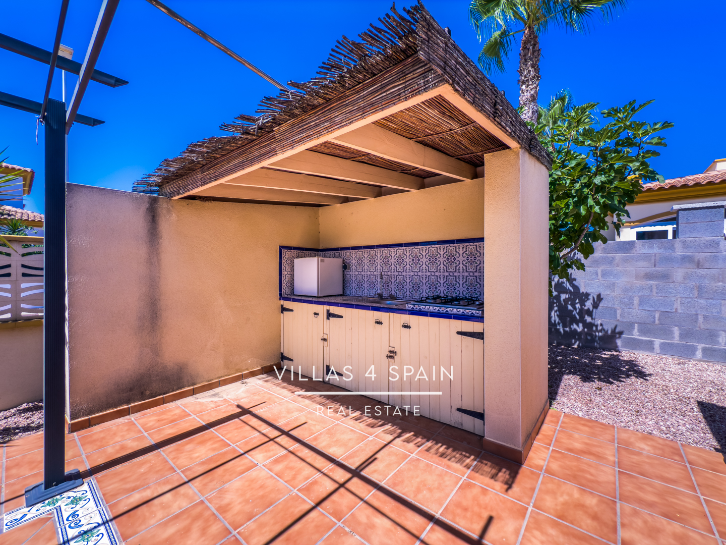 Resale - 3 Bed 2 Bath Villa with Private Pool and Parking in Hondon de los Frailes - Av. de Alicante - Alicante Resale - 3 Bed 2 Bath Villa with Private Pool and Parking in Hondon de los Frailes - Av. de Alicante - Alicante