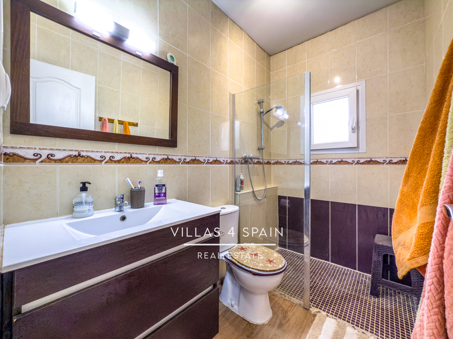 Resale - 2 Bed 2 Bath Country Villa with 16.550m2 plot in Sax - calle garcilaso - Alicante Resale - 2 Bed 2 Bath Country Villa with 16.550m2 plot in Sax - calle garcilaso - Alicante