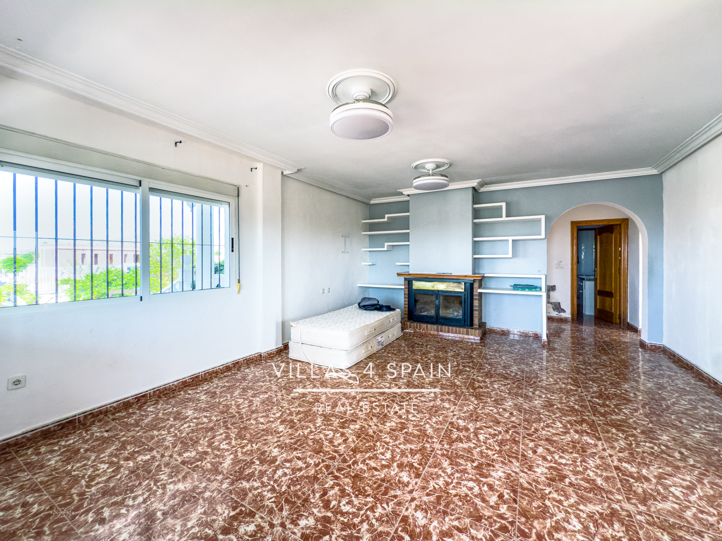 Resale - 3 Bed Villa with Private Pool and Large Plot - calle los banos - Murcia Resale - 3 Bed Villa with Private Pool and Large Plot - calle los banos - Murcia