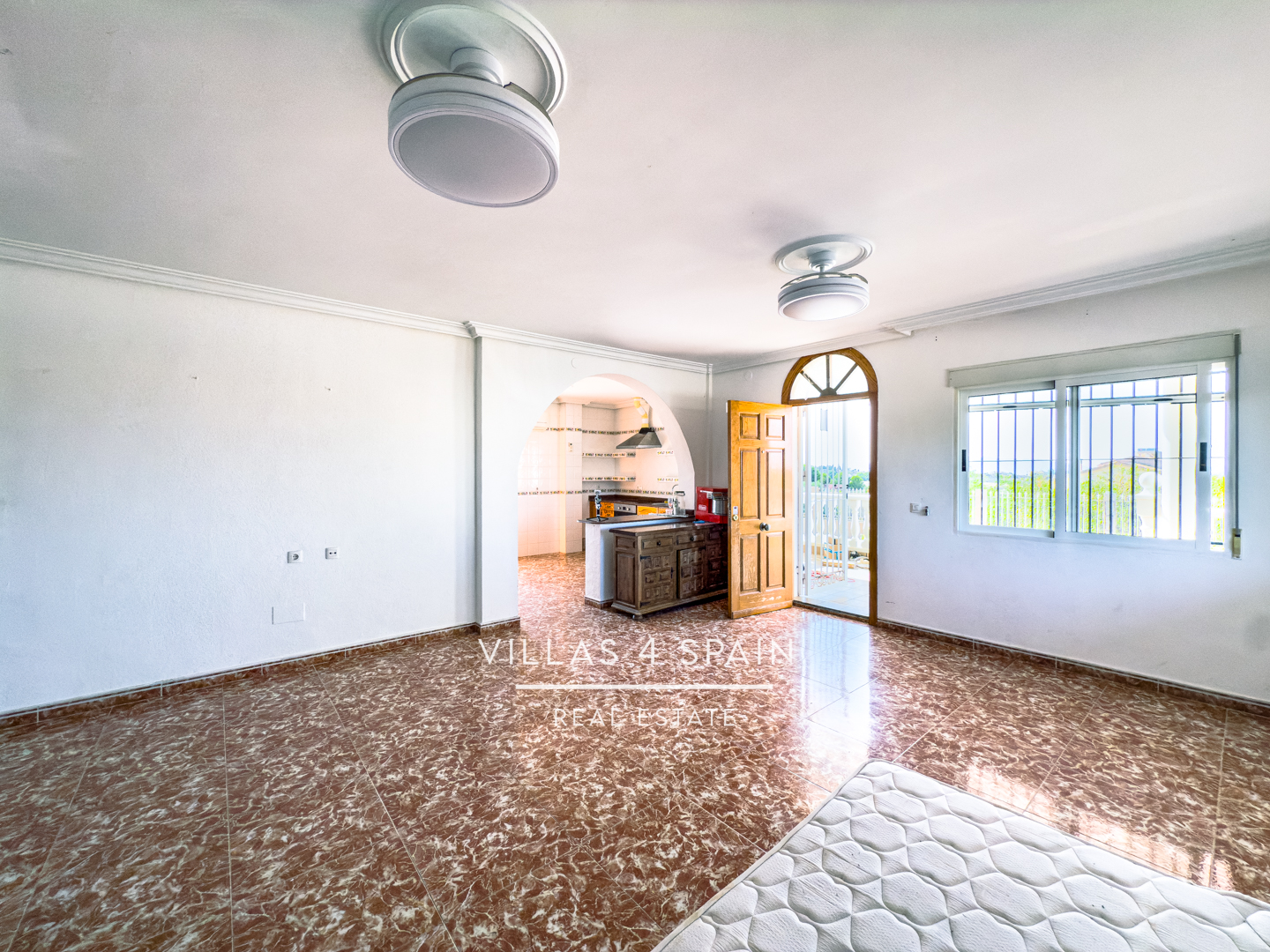 Resale - 3 Bed Villa with Private Pool and Large Plot - calle los banos - Murcia Resale - 3 Bed Villa with Private Pool and Large Plot - calle los banos - Murcia