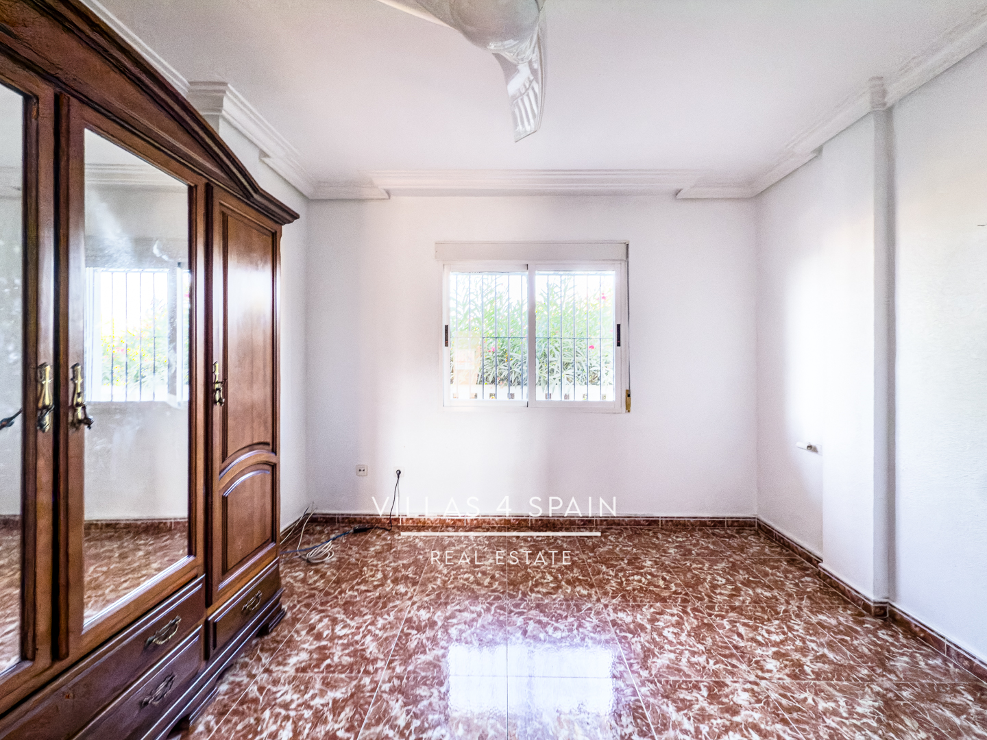 Resale - 3 Bed Villa with Private Pool and Large Plot - calle los banos - Murcia Resale - 3 Bed Villa with Private Pool and Large Plot - calle los banos - Murcia