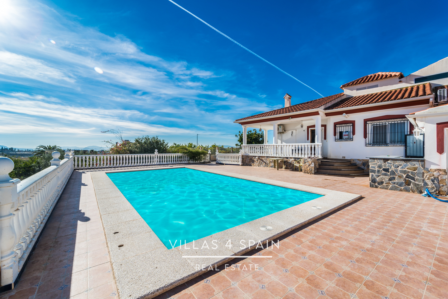 Resale - 3 Bed Villa with Private Pool and Large Plot - calle los banos - Murcia Resale - 3 Bed Villa with Private Pool and Large Plot - calle los banos - Murcia