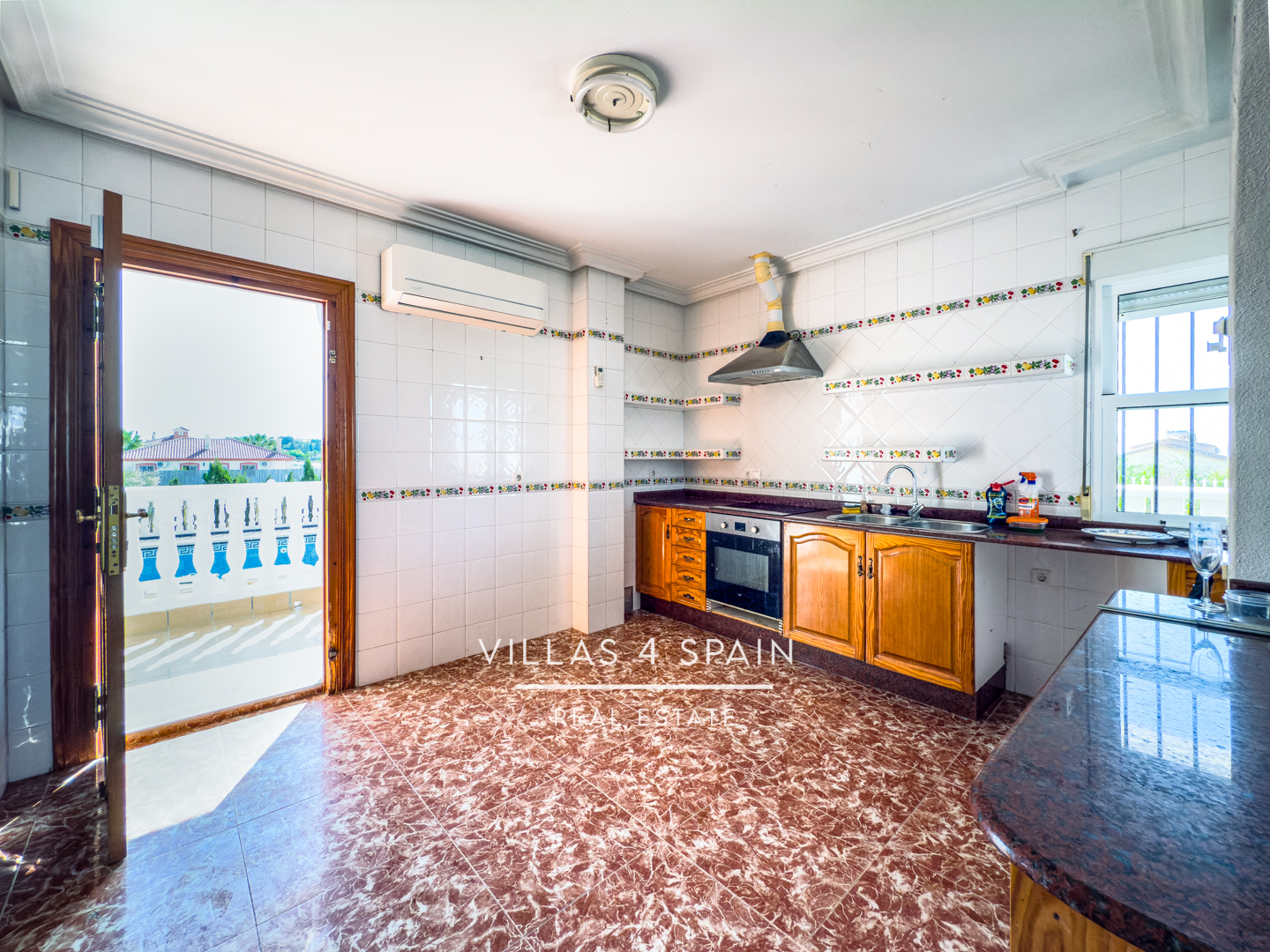 Resale - 3 Bed Villa with Private Pool and Large Plot - calle los banos - Murcia Resale - 3 Bed Villa with Private Pool and Large Plot - calle los banos - Murcia