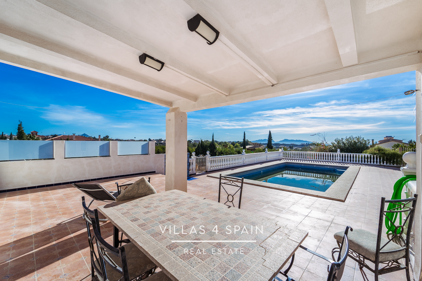 Resale - 3 Bed Villa with Private Pool and Large Plot - calle los banos - Murcia Resale - 3 Bed Villa with Private Pool and Large Plot - calle los banos - Murcia