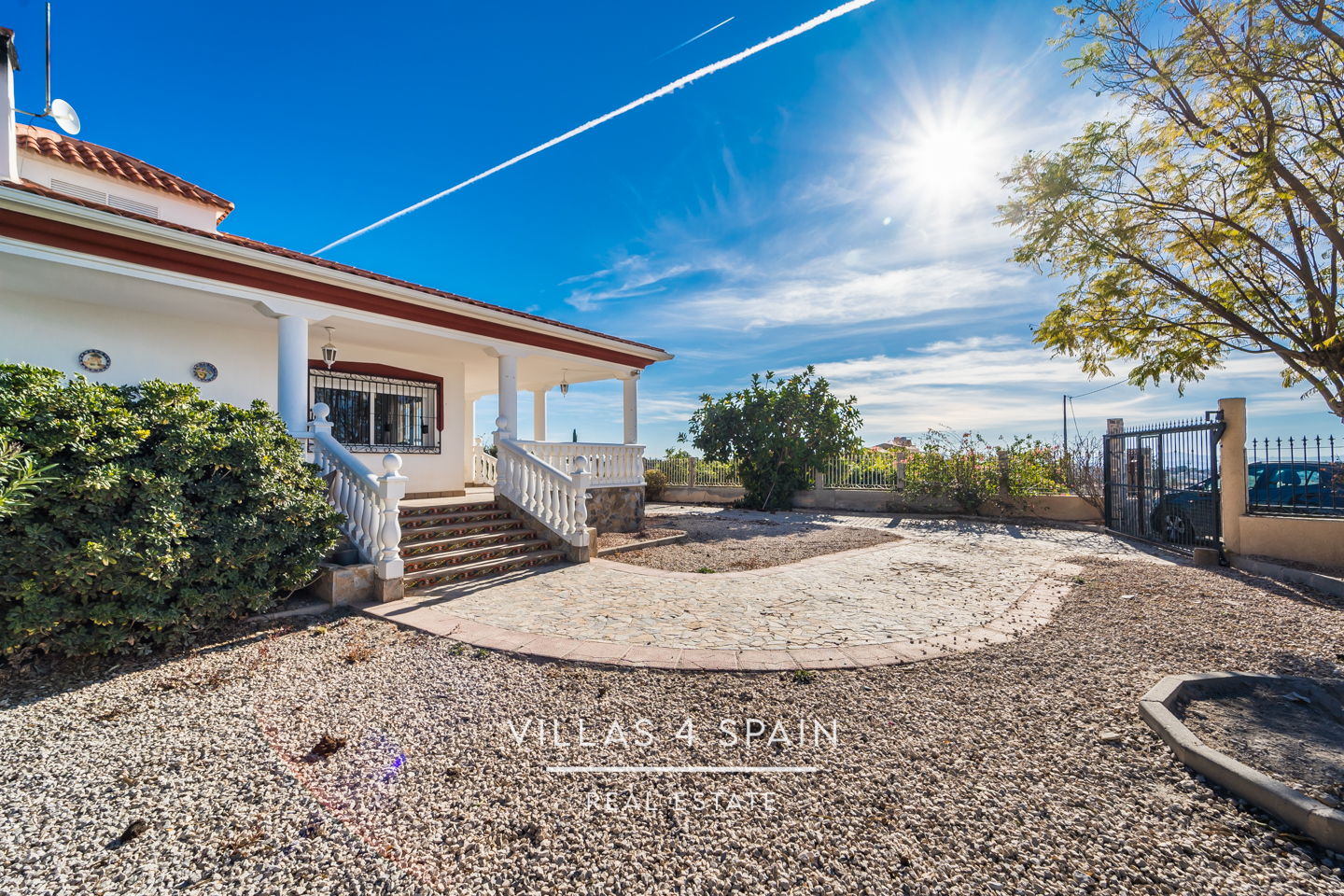 Resale - 3 Bed Villa with Private Pool and Large Plot - calle los banos - Murcia Resale - 3 Bed Villa with Private Pool and Large Plot - calle los banos - Murcia