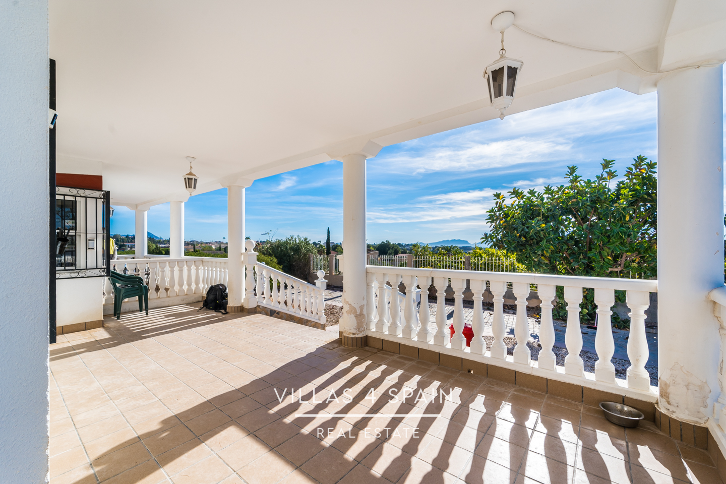 Resale - 3 Bed Villa with Private Pool and Large Plot - calle los banos - Murcia Resale - 3 Bed Villa with Private Pool and Large Plot - calle los banos - Murcia