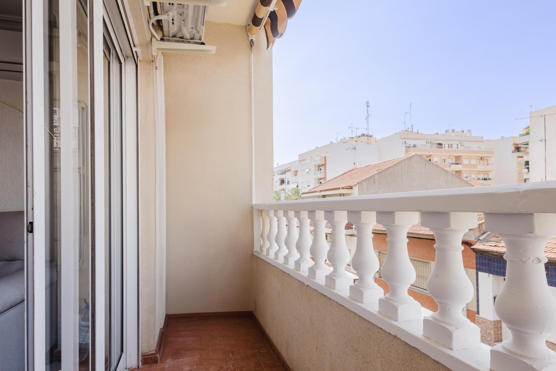 Resale - 2 Bedroom 1 Bathroom Apartamento in Torrevieja - centro - Alicante Resale - 2 Bedroom 1 Bathroom Apartamento in Torrevieja - centro - Alicante