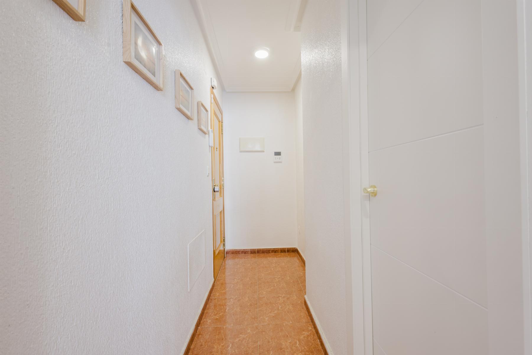 Resale - 2 Bedroom 1 Bathroom Apartamento in Torrevieja - centro - Alicante Resale - 2 Bedroom 1 Bathroom Apartamento in Torrevieja - centro - Alicante