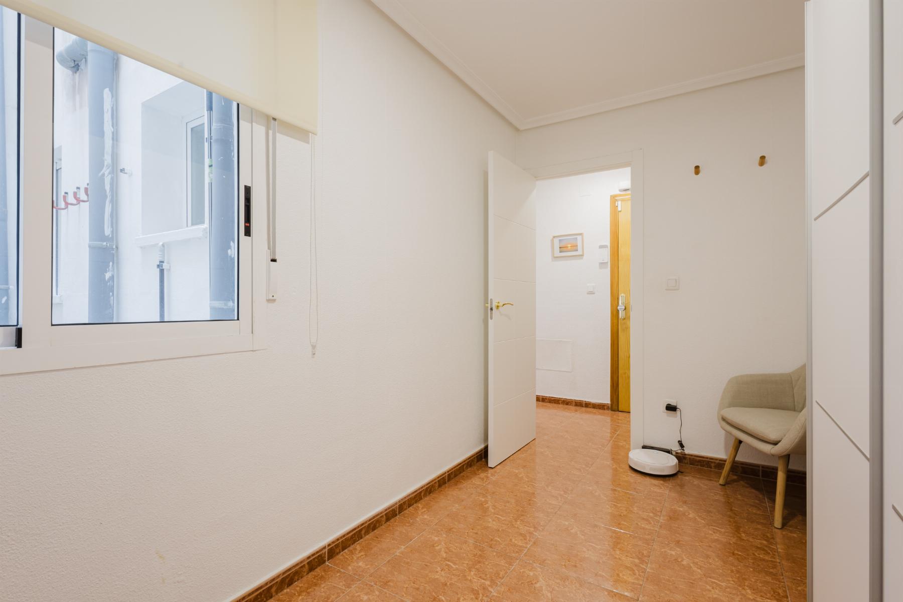 Resale - 2 Bedroom 1 Bathroom Apartamento in Torrevieja - centro - Alicante Resale - 2 Bedroom 1 Bathroom Apartamento in Torrevieja - centro - Alicante