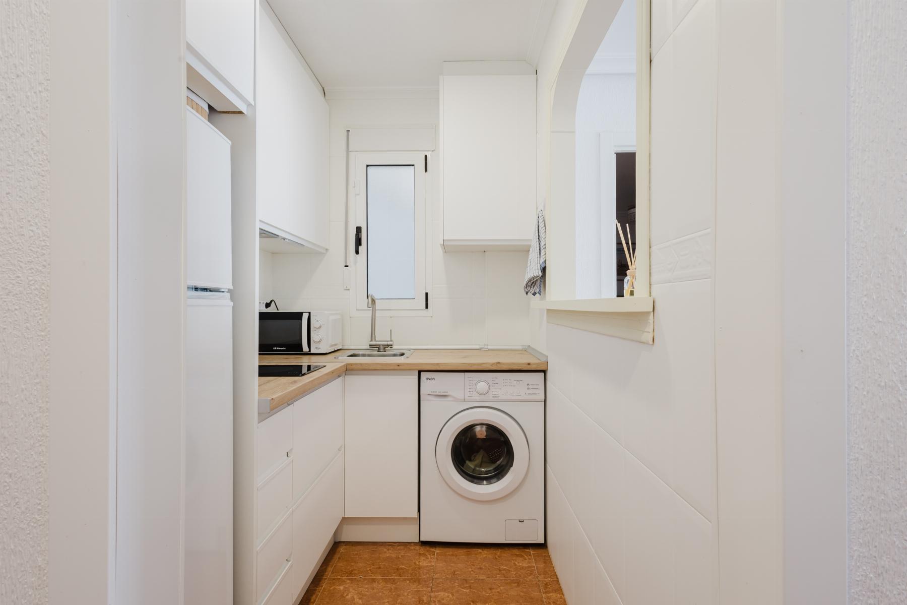 Resale - 2 Bedroom 1 Bathroom Apartamento in Torrevieja - centro - Alicante Resale - 2 Bedroom 1 Bathroom Apartamento in Torrevieja - centro - Alicante
