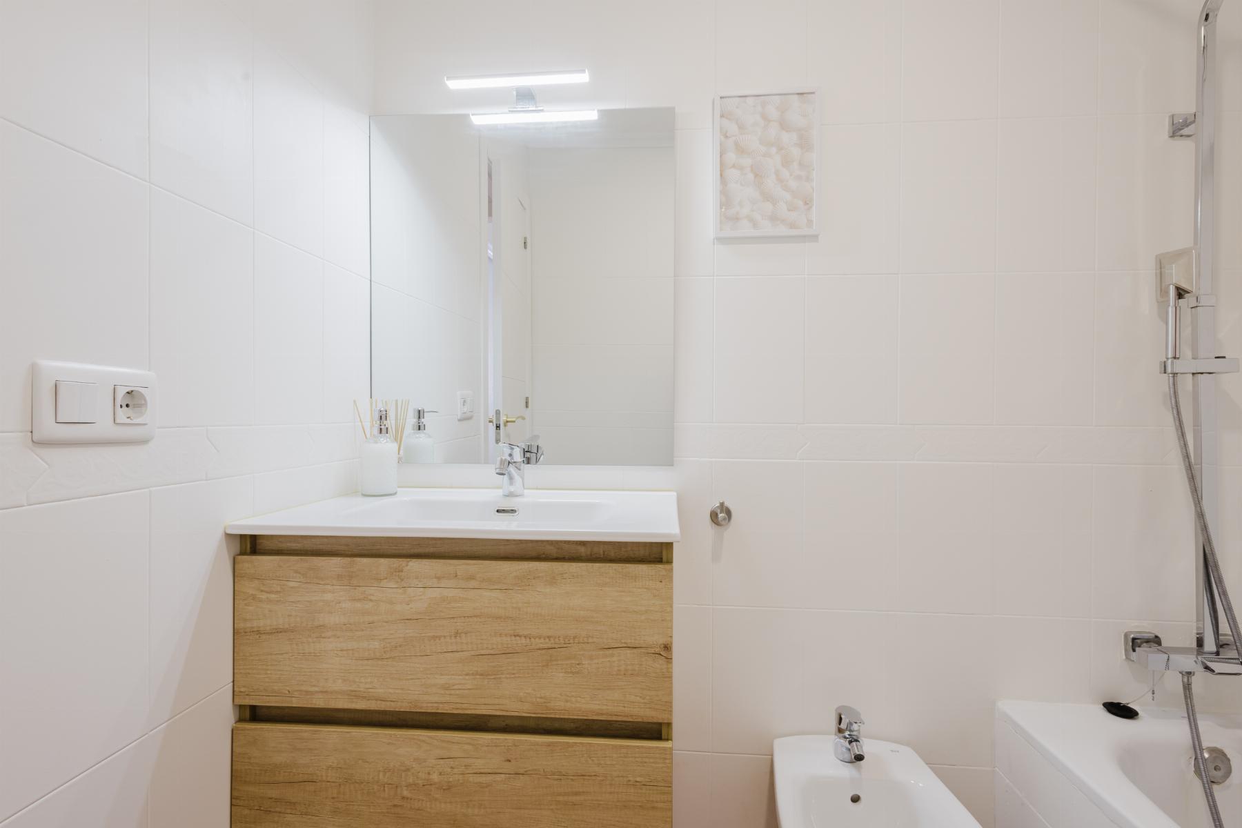 Resale - 2 Bedroom 1 Bathroom Apartamento in Torrevieja - centro - Alicante Resale - 2 Bedroom 1 Bathroom Apartamento in Torrevieja - centro - Alicante