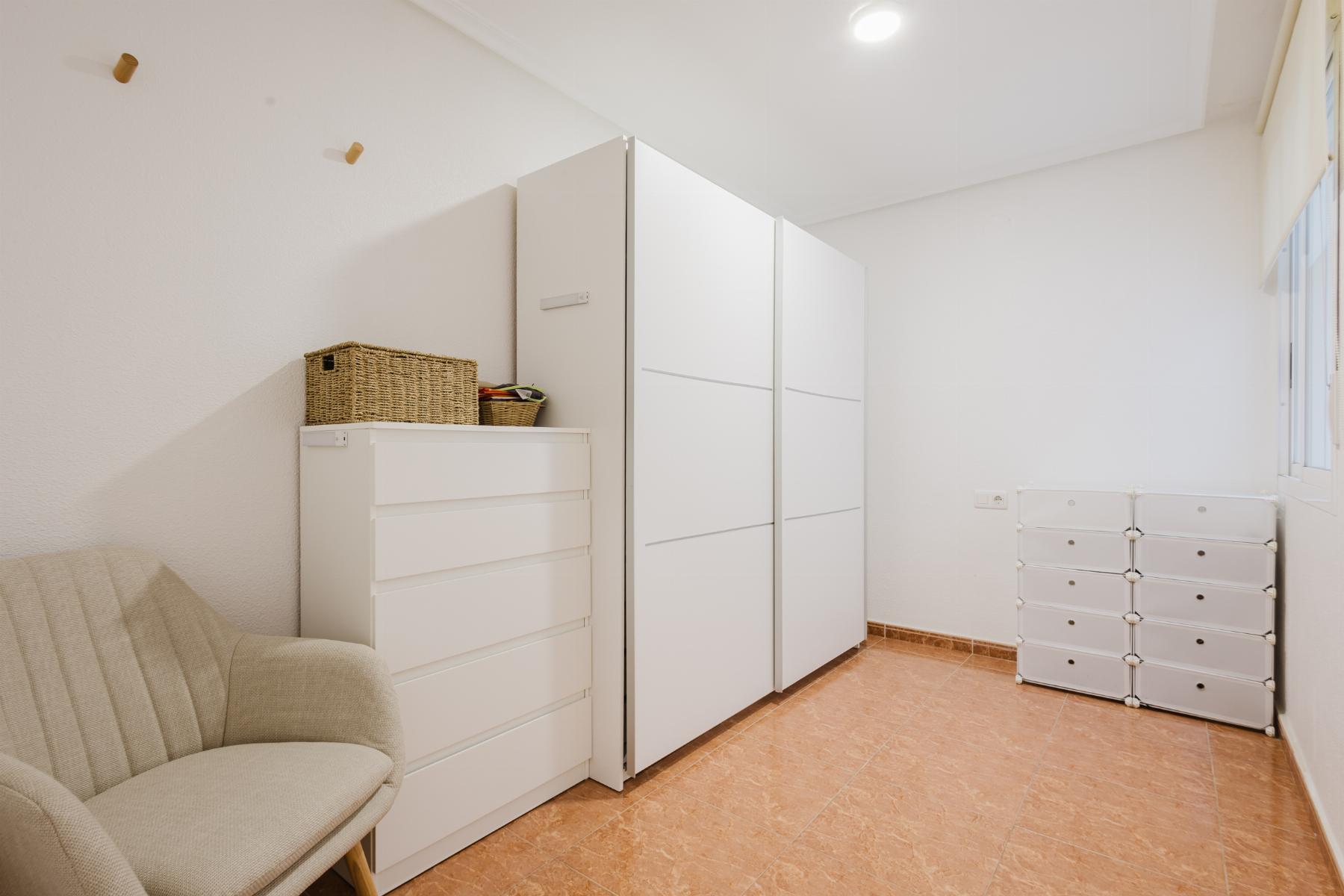 Resale - 2 Bedroom 1 Bathroom Apartamento in Torrevieja - centro - Alicante Resale - 2 Bedroom 1 Bathroom Apartamento in Torrevieja - centro - Alicante