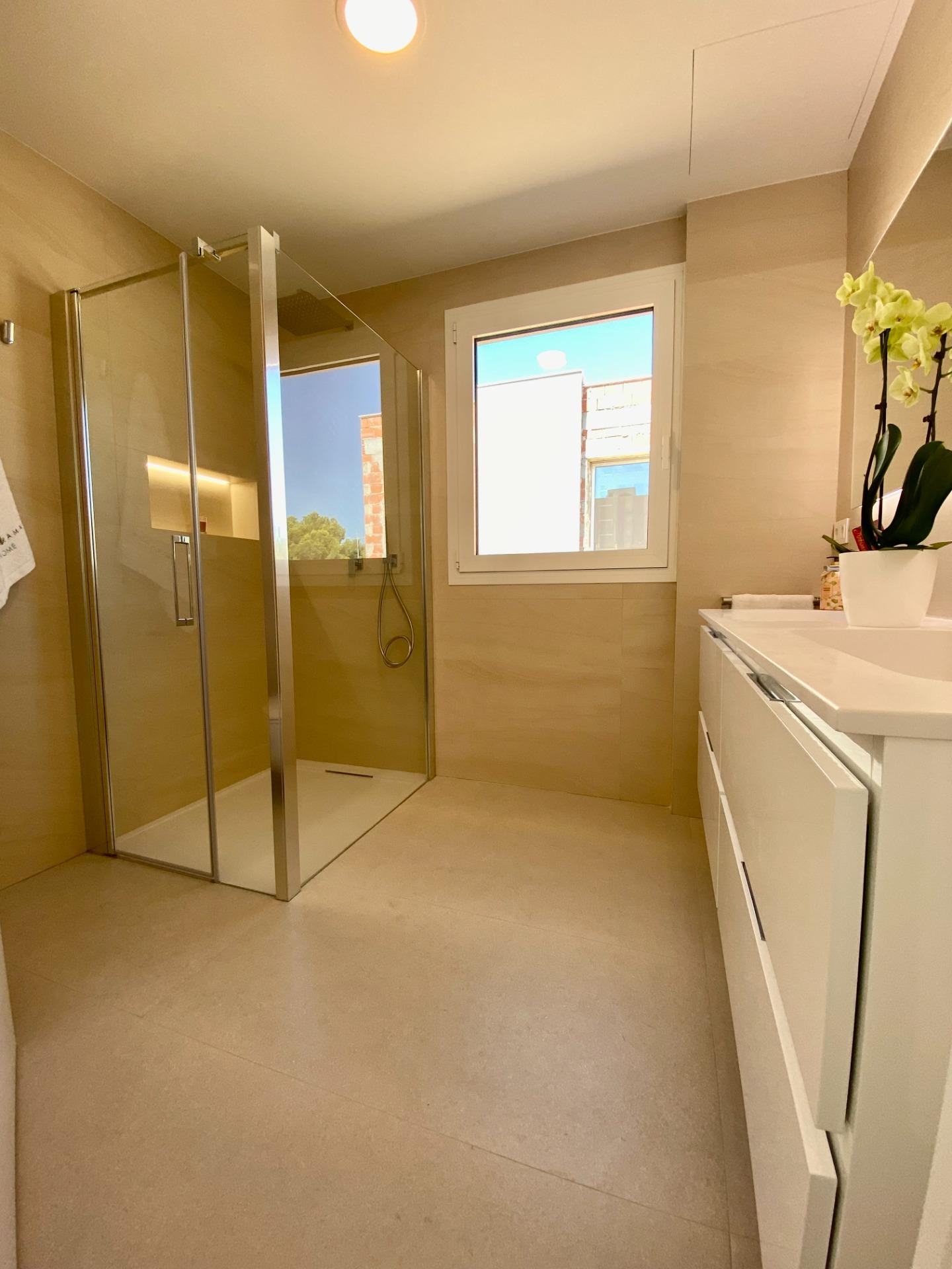 New Build - 3 Bedroom 3 Bathroom villa in Finestrat - Sierra Cortina - Alicante New Build - 3 Bedroom 3 Bathroom villa in Finestrat - Sierra Cortina - Alicante
