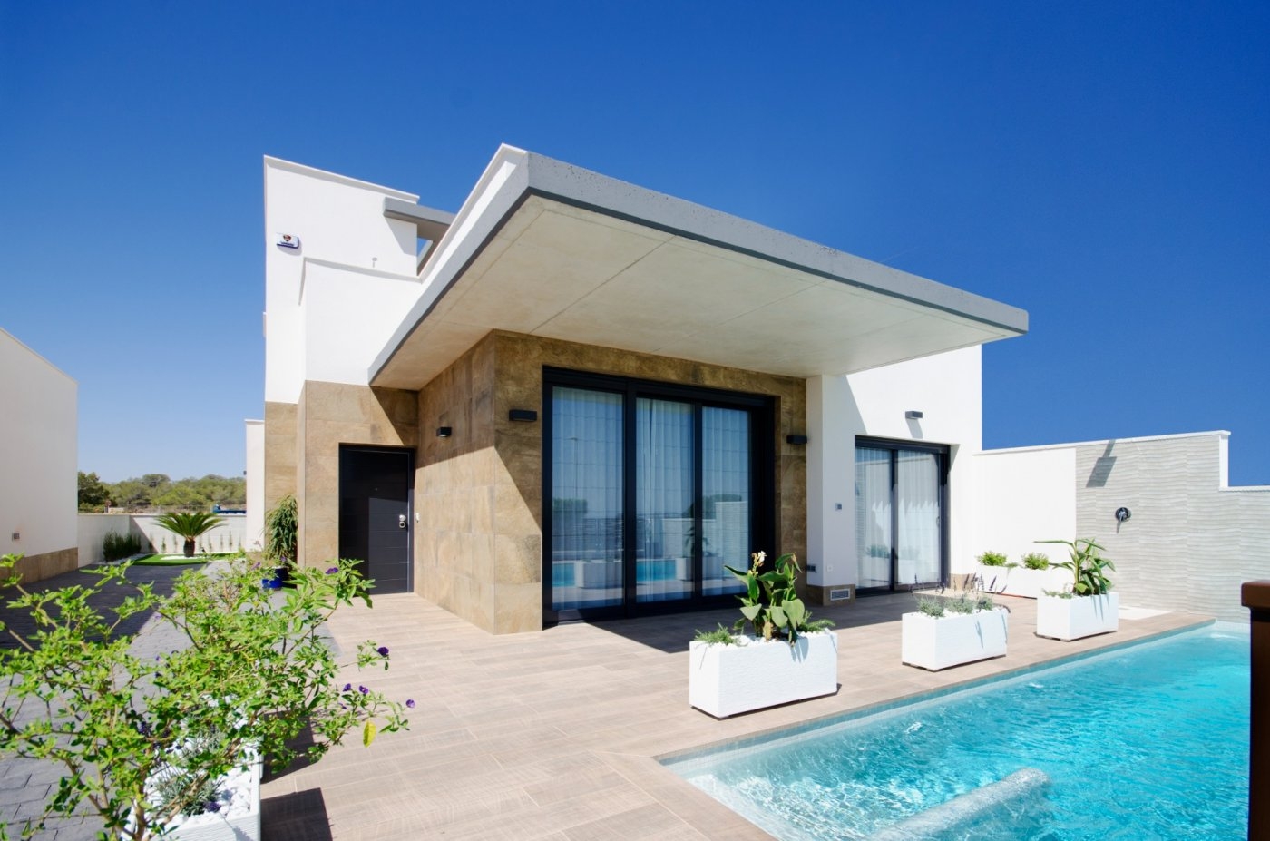 3 Bedroom 3 Bathroom villa in San Miguel de Salinas