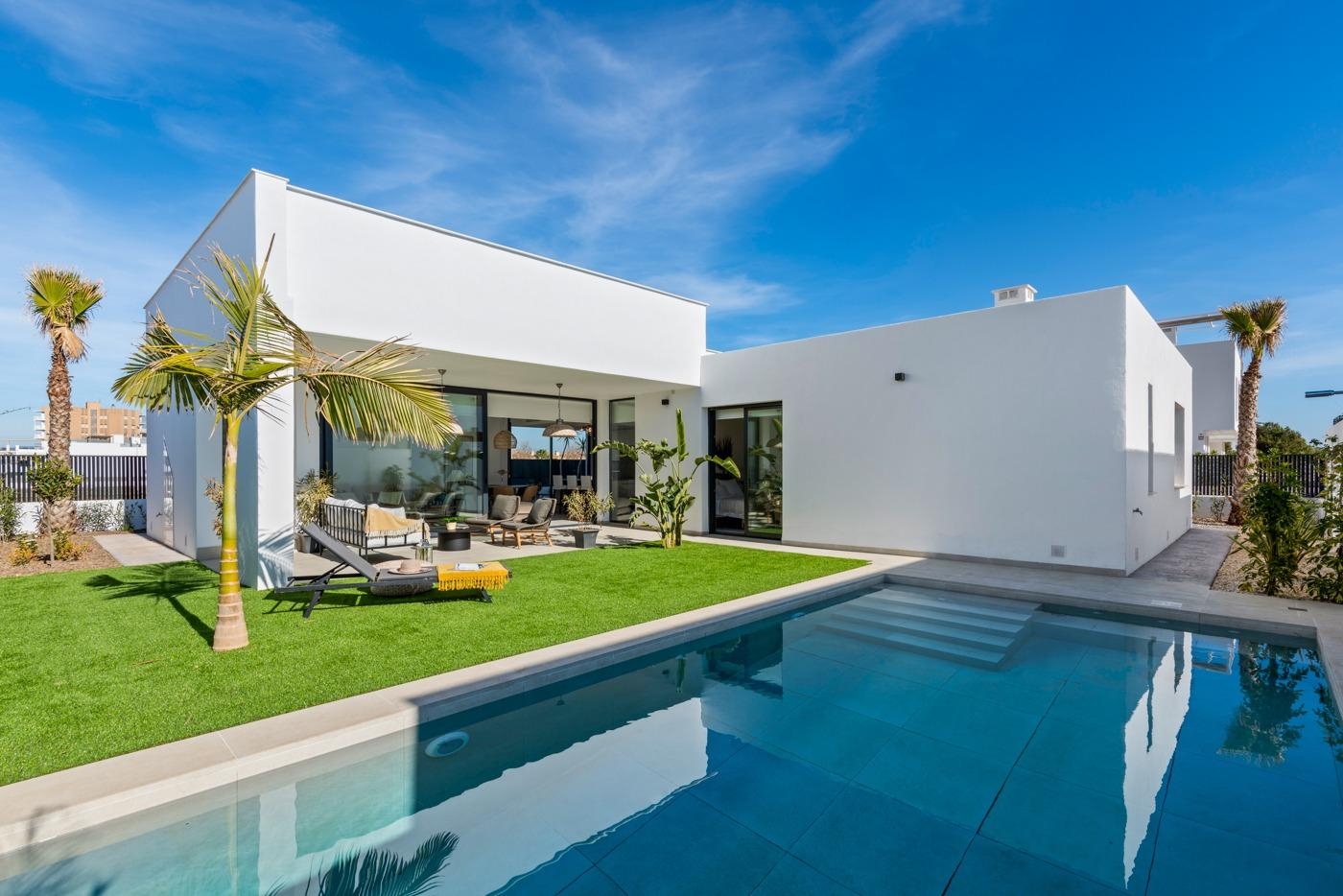 3 Bedroom 2 Bathroom villa in Cartagena
