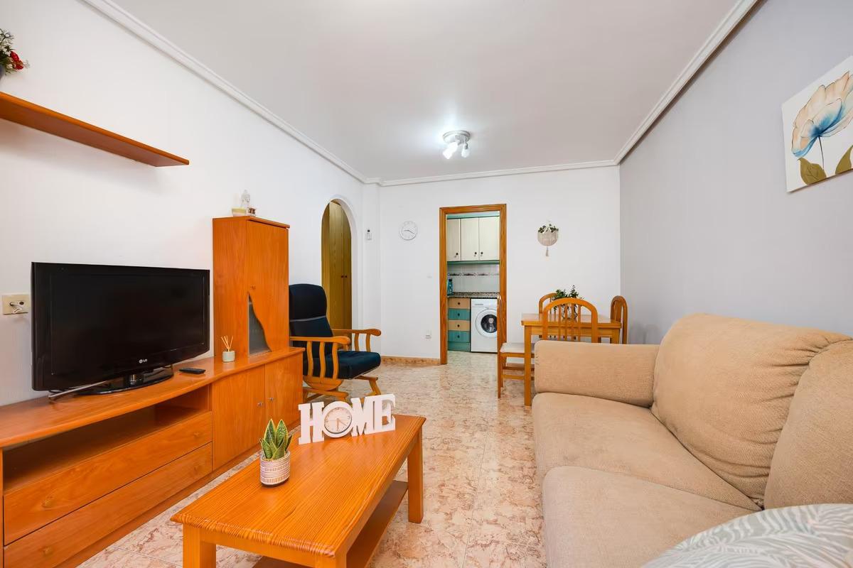 Sold - 2 Bedroom 1 Bathroom Apartamento in Torrevieja - centro - Alicante Sold - 2 Bedroom 1 Bathroom Apartamento in Torrevieja - centro - Alicante