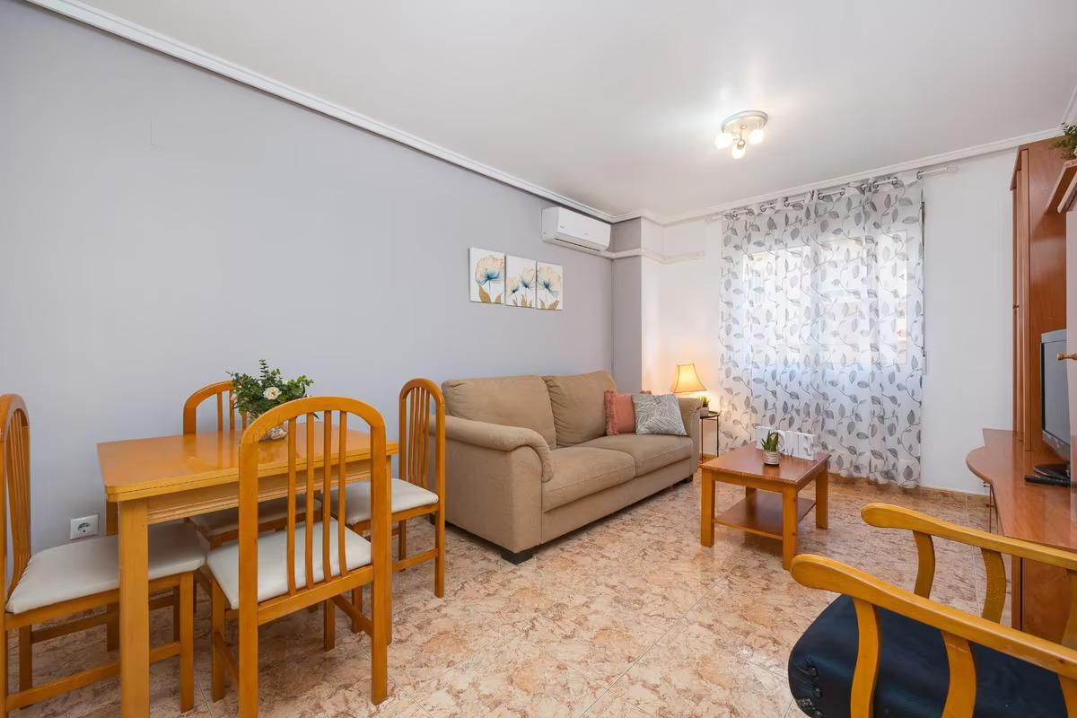 Sold - 2 Bedroom 1 Bathroom Apartamento in Torrevieja - centro - Alicante Sold - 2 Bedroom 1 Bathroom Apartamento in Torrevieja - centro - Alicante