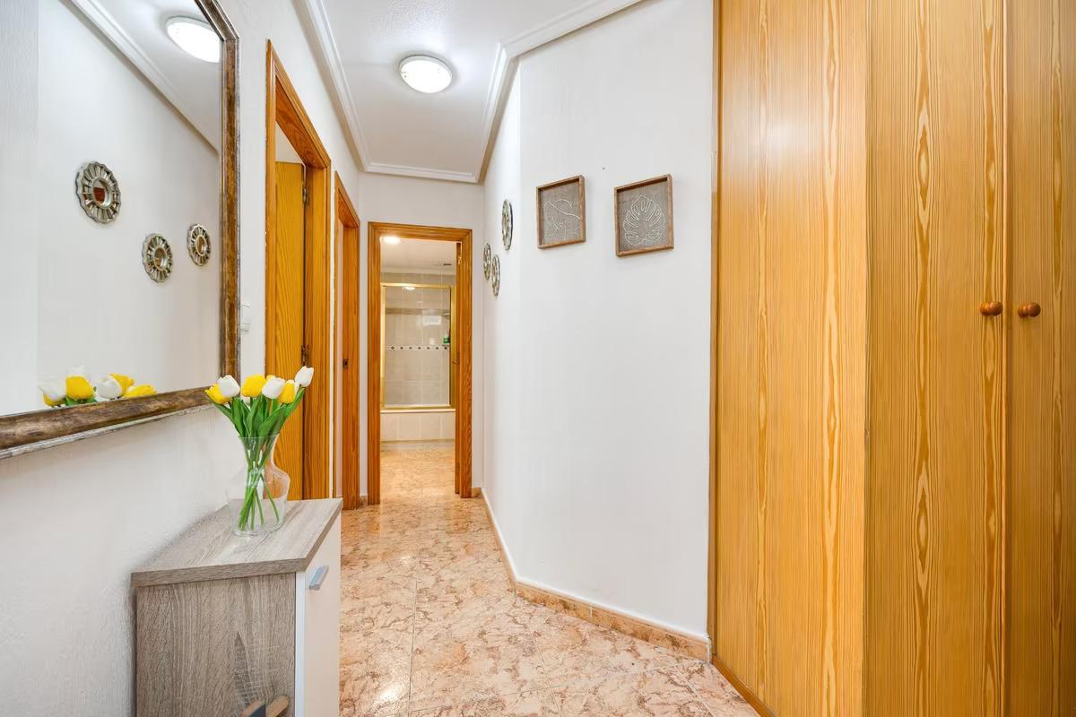 Sold - 2 Bedroom 1 Bathroom Apartamento in Torrevieja - centro - Alicante Sold - 2 Bedroom 1 Bathroom Apartamento in Torrevieja - centro - Alicante