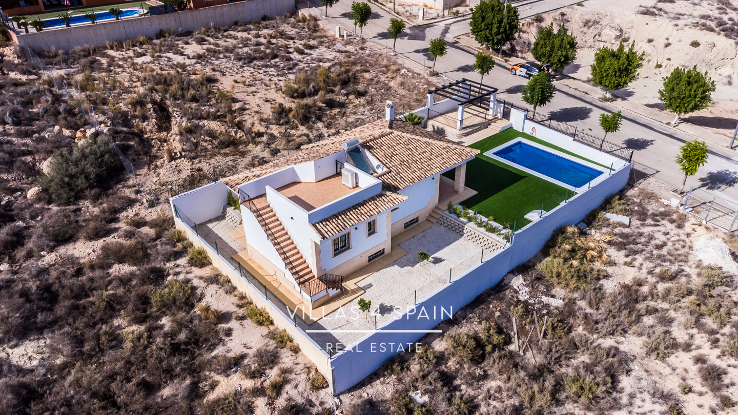 Resale - 3 Bedroom 2 Bathroom Villa with Private Pool and Parking - calle camino de san miguel - Murcia Resale - 3 Bedroom 2 Bathroom Villa with Private Pool and Parking - calle camino de san miguel - Murcia
