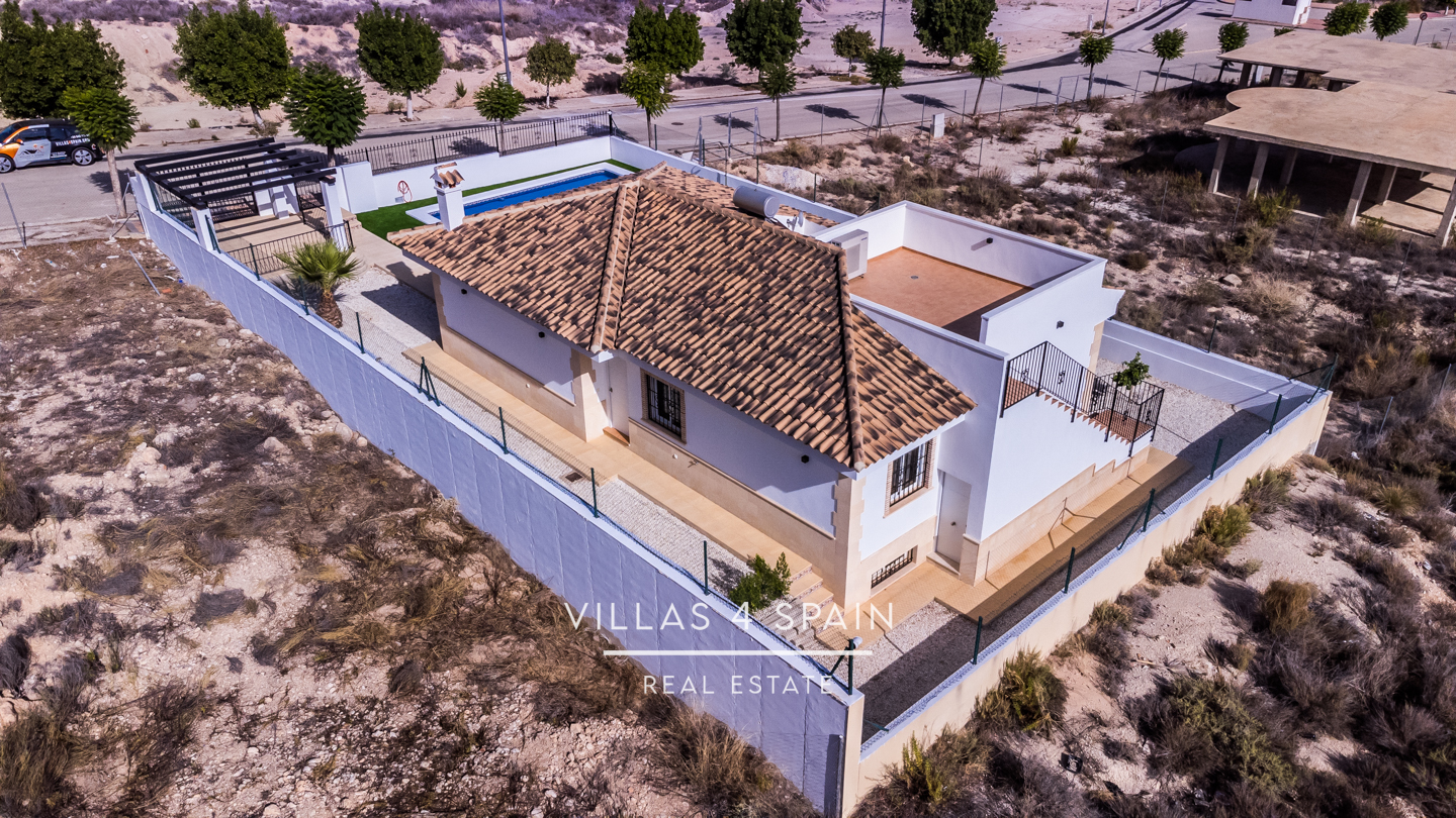 Resale - 3 Bedroom 2 Bathroom Villa with Private Pool and Parking - calle camino de san miguel - Murcia Resale - 3 Bedroom 2 Bathroom Villa with Private Pool and Parking - calle camino de san miguel - Murcia