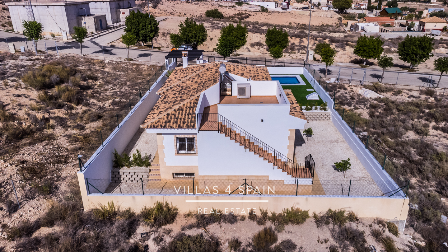 Resale - 3 Bedroom 2 Bathroom Villa with Private Pool and Parking - calle camino de san miguel - Murcia Resale - 3 Bedroom 2 Bathroom Villa with Private Pool and Parking - calle camino de san miguel - Murcia