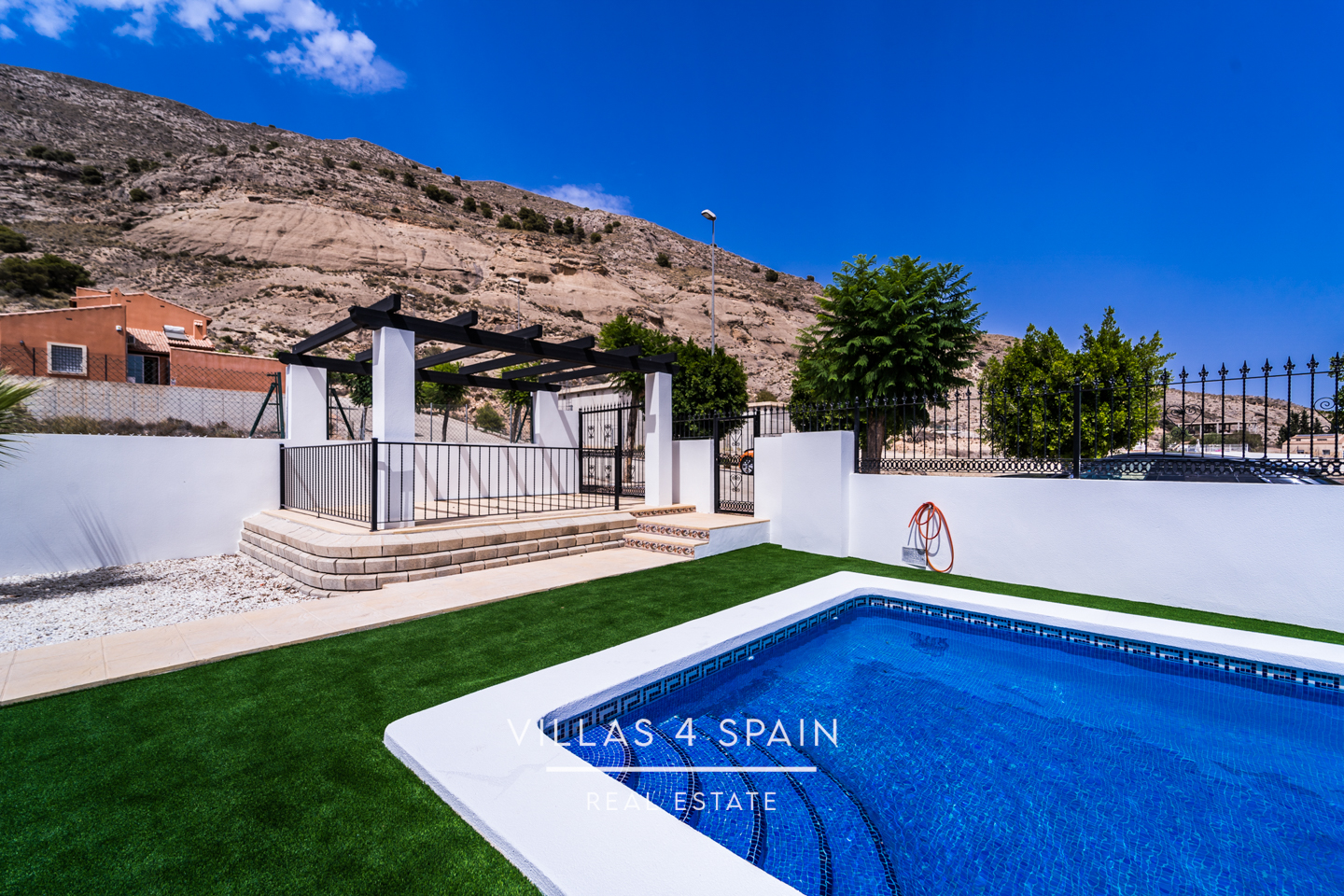 Resale - 3 Bedroom 2 Bathroom Villa with Private Pool and Parking - calle camino de san miguel - Murcia Resale - 3 Bedroom 2 Bathroom Villa with Private Pool and Parking - calle camino de san miguel - Murcia