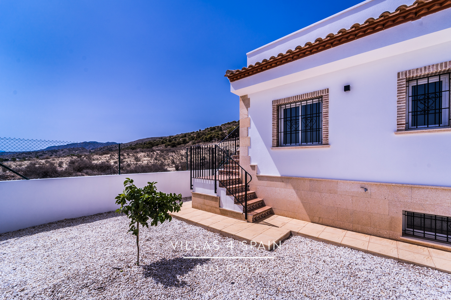 Resale - 3 Bedroom 2 Bathroom Villa with Private Pool and Parking - calle camino de san miguel - Murcia Resale - 3 Bedroom 2 Bathroom Villa with Private Pool and Parking - calle camino de san miguel - Murcia